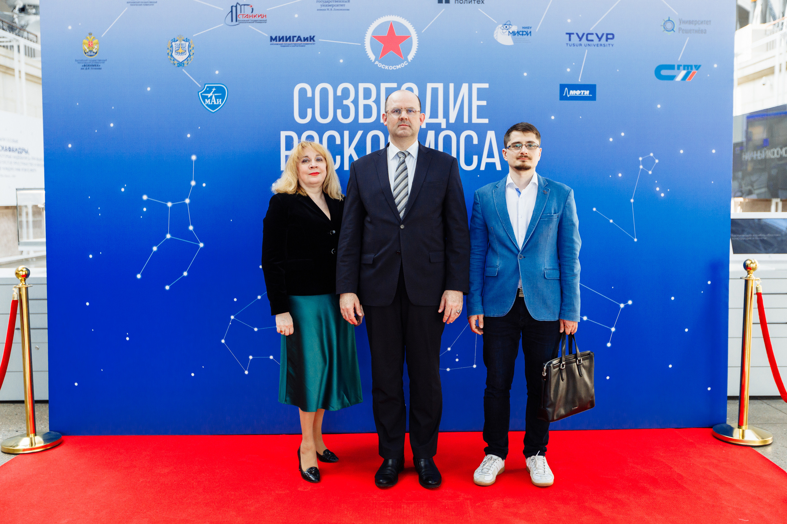 Созвездие Роскосмоса. Свадебный и портретный фотограф в Королёве Сергей Чихарев