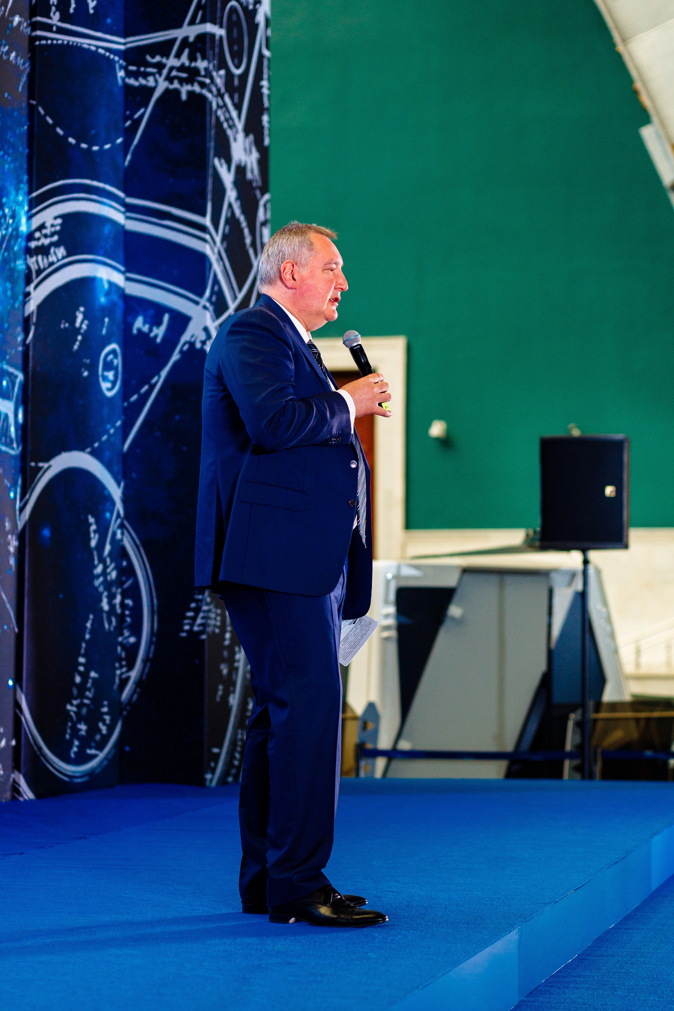 Созвездие Роскосмоса. Свадебный и портретный фотограф в Королёве Сергей Чихарев