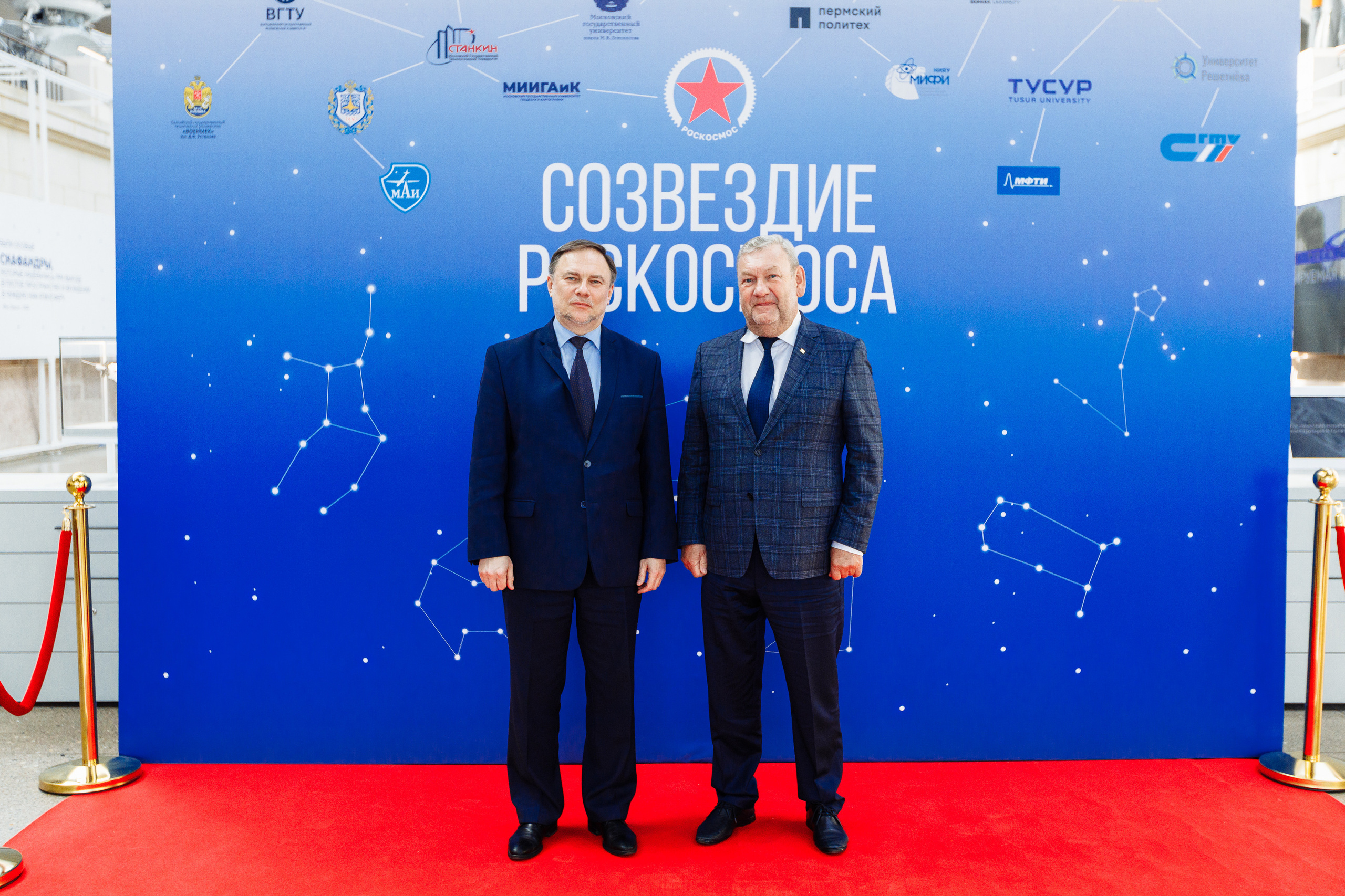 Созвездие Роскосмоса. Свадебный и портретный фотограф в Королёве Сергей Чихарев