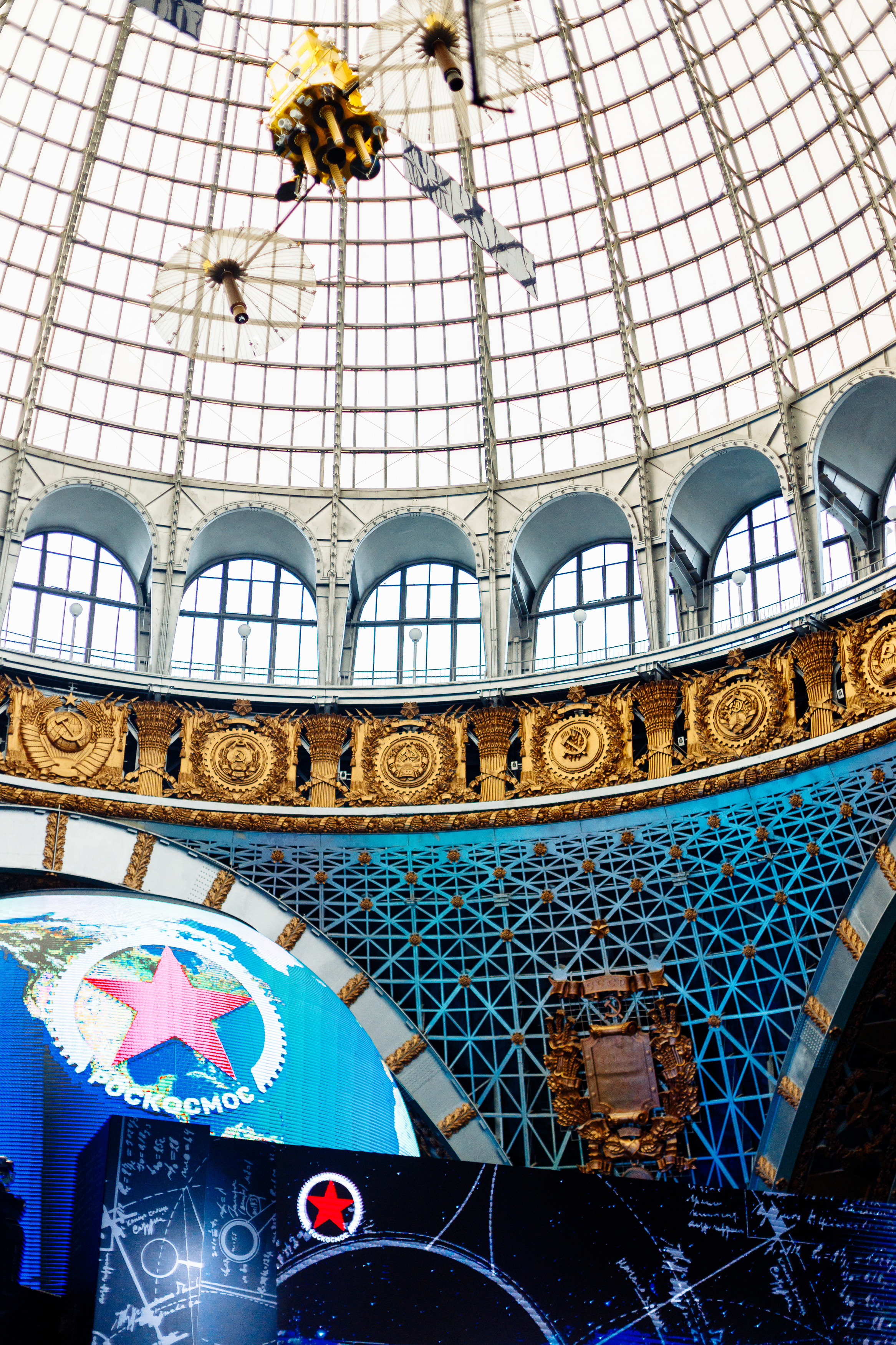 Созвездие Роскосмоса. Свадебный и портретный фотограф в Королёве Сергей Чихарев