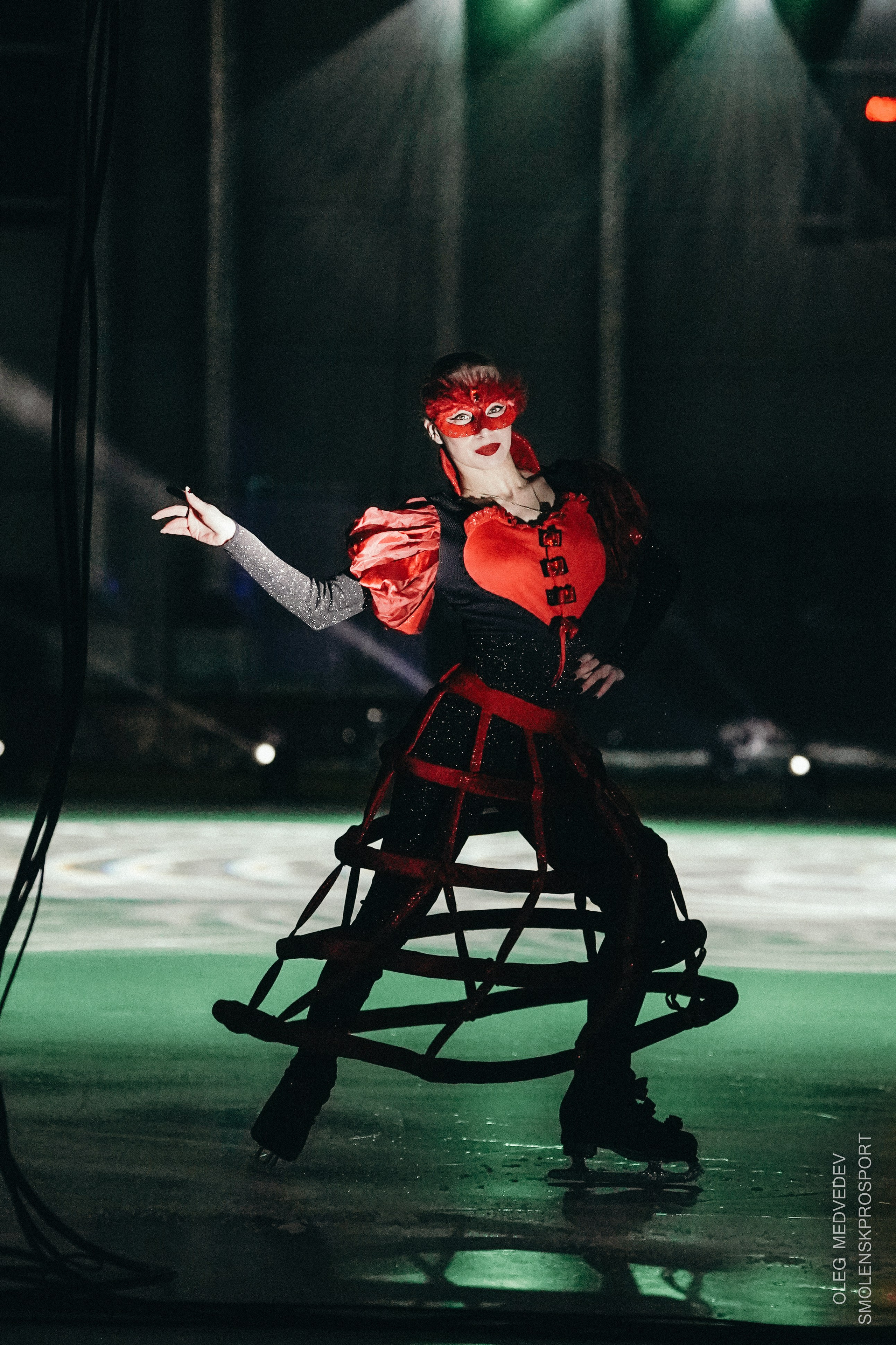 Алиса в стране чудес шоу на льду. Спортивный фотограф Олег Медведев | prosport67 | Смоленск