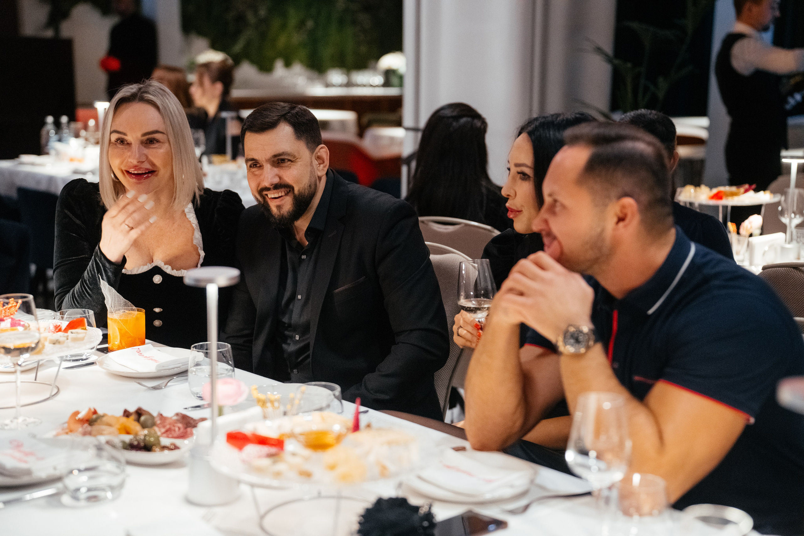 2 апреля (среда). BENUAR Restaurant