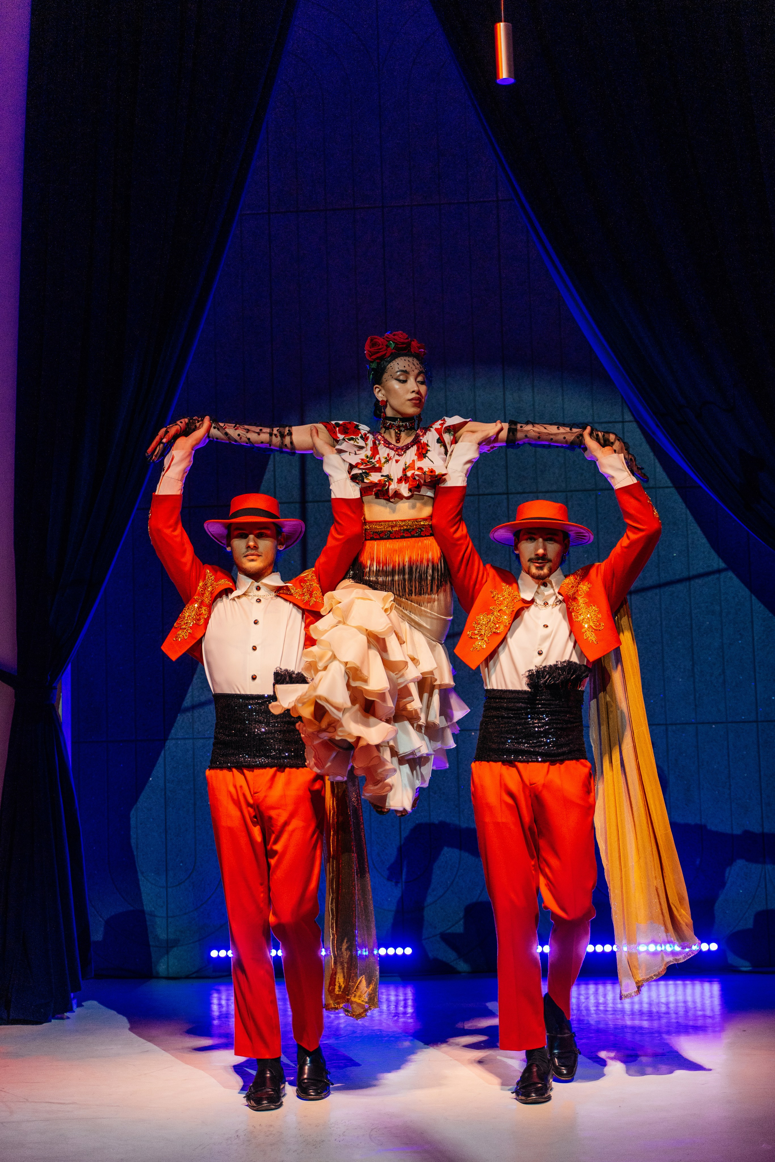 5 апреля (пятница). BENUAR Restaurant