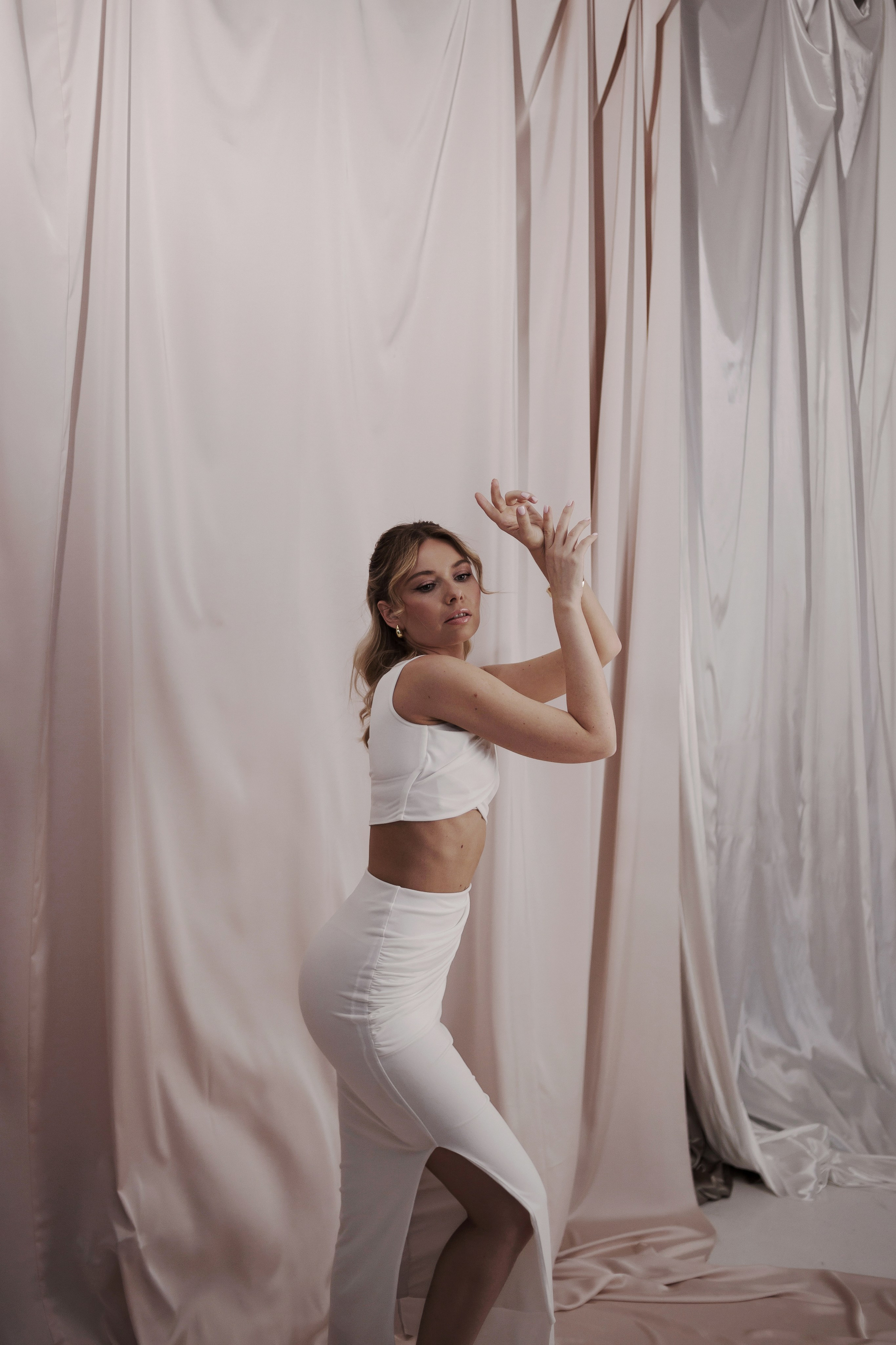 Md: @lovexxxxMuah: @mari.bulatovaOrg: @creative_photodayLoc: @daily_photostudio