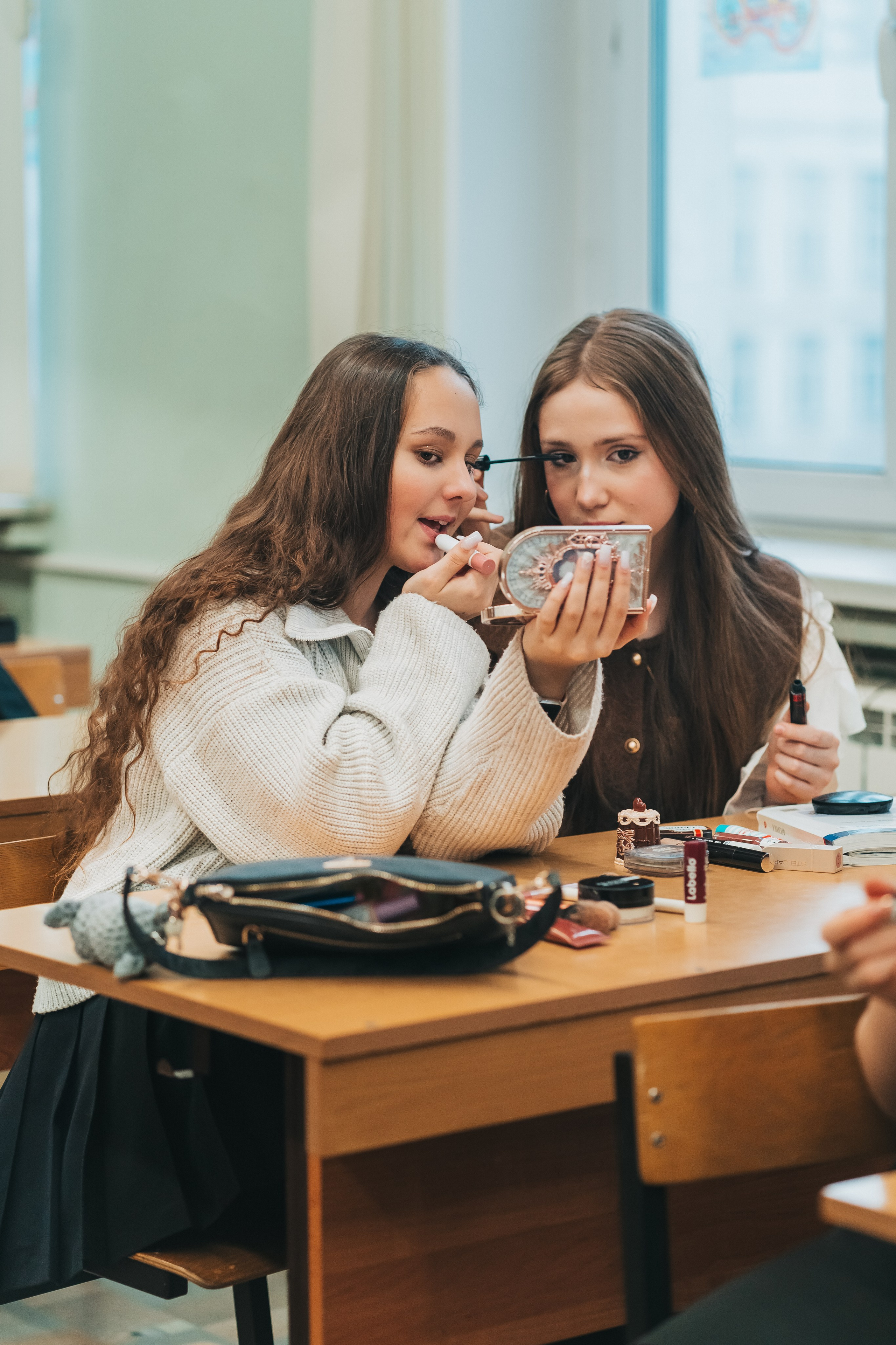 9 класс. Школьные альбомы и альбомы для детского сада. Юлия Осипова. Москва