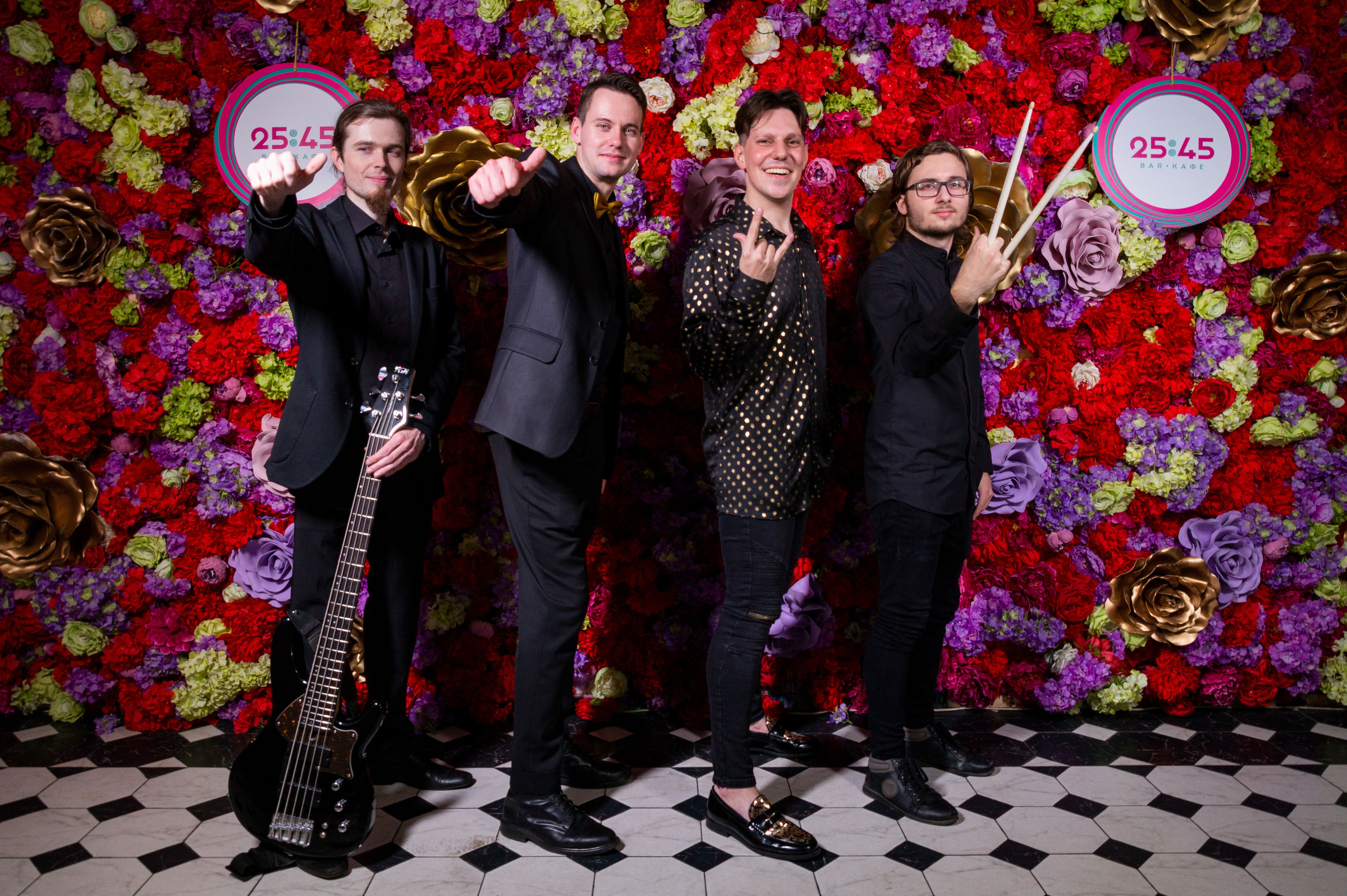 L-Band в 25:45. Никита Колеганов — фотограф