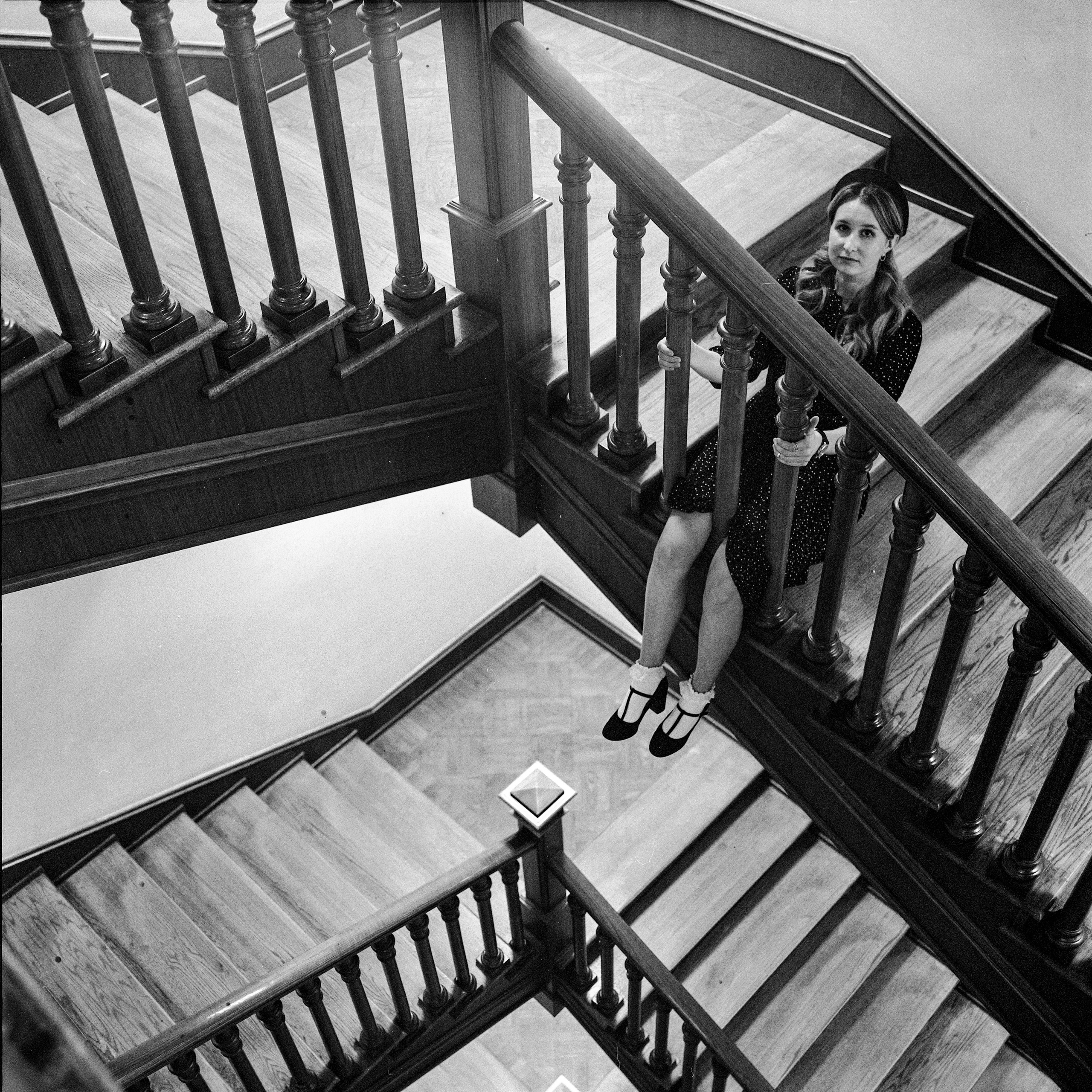 Дарья в РГБ (ч/б). Никита Колеганов — фотограф