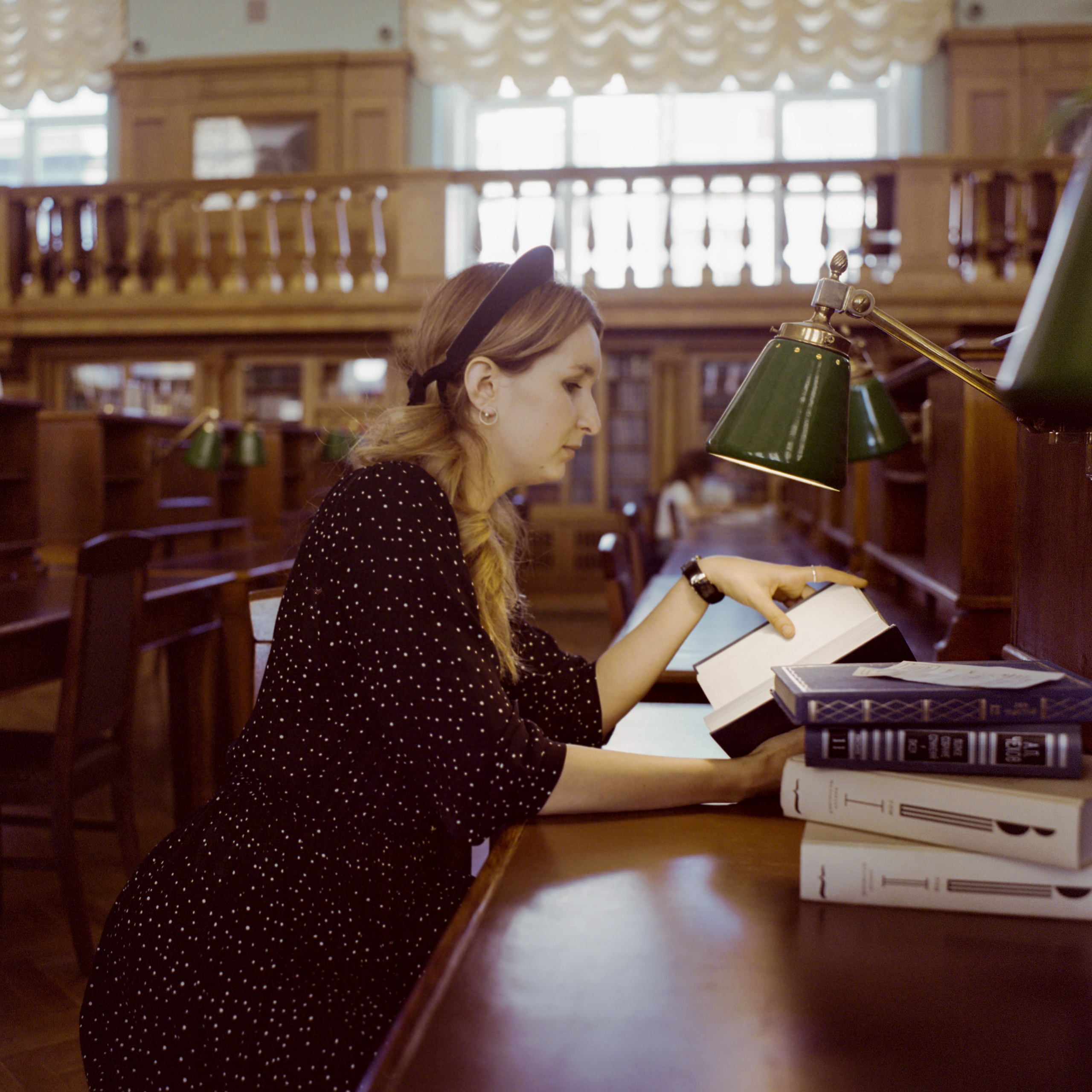 Дарья в РГБ. Никита Колеганов — фотограф