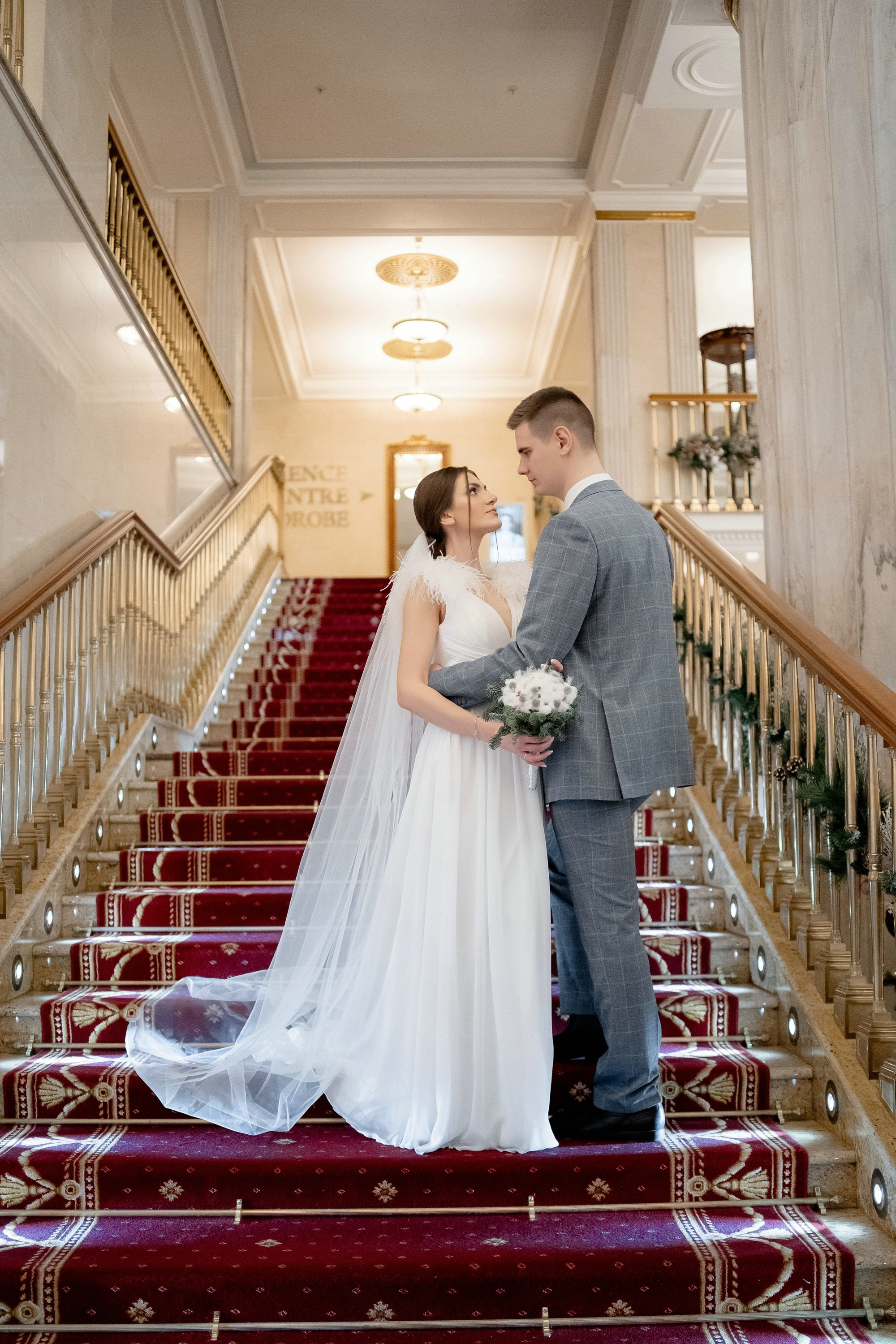 Свадебная фотосессия в Radisson Collection Hotel. Свадебный и семейный фотограф в Москве Светлана Зоткина