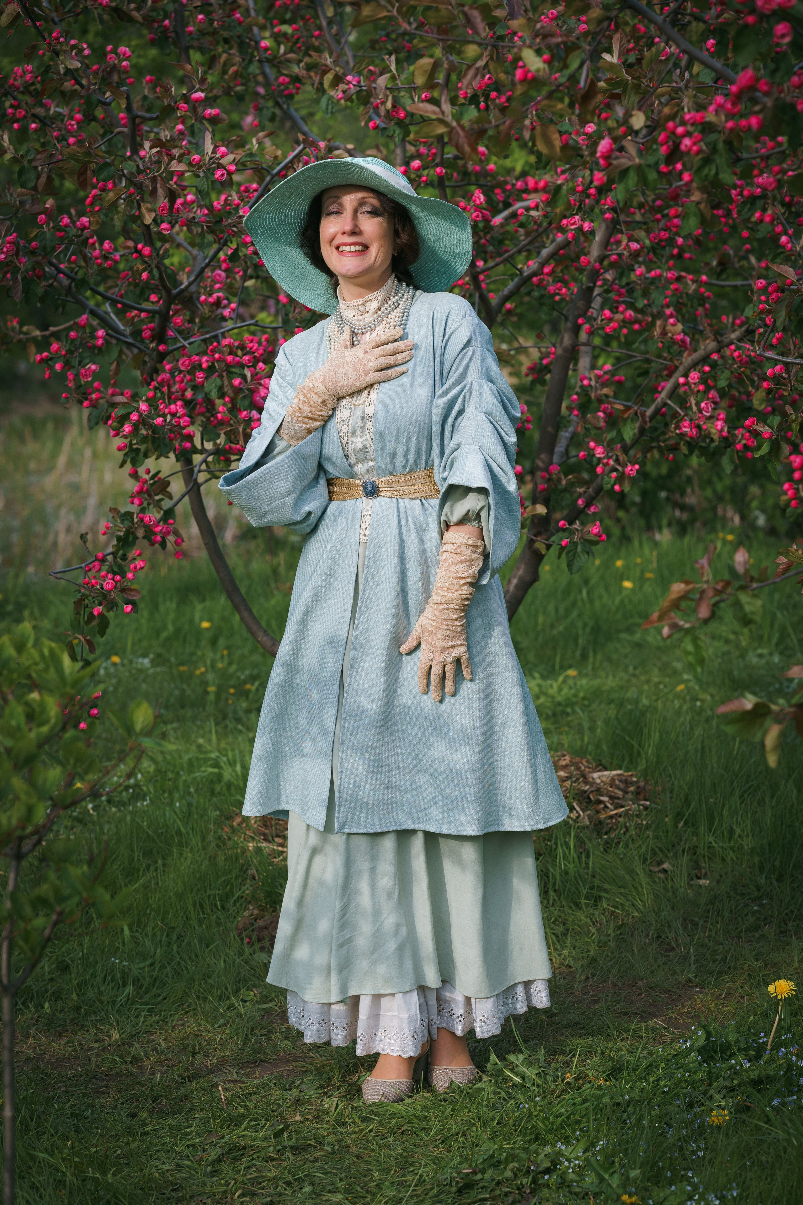 Женский портрет на природе