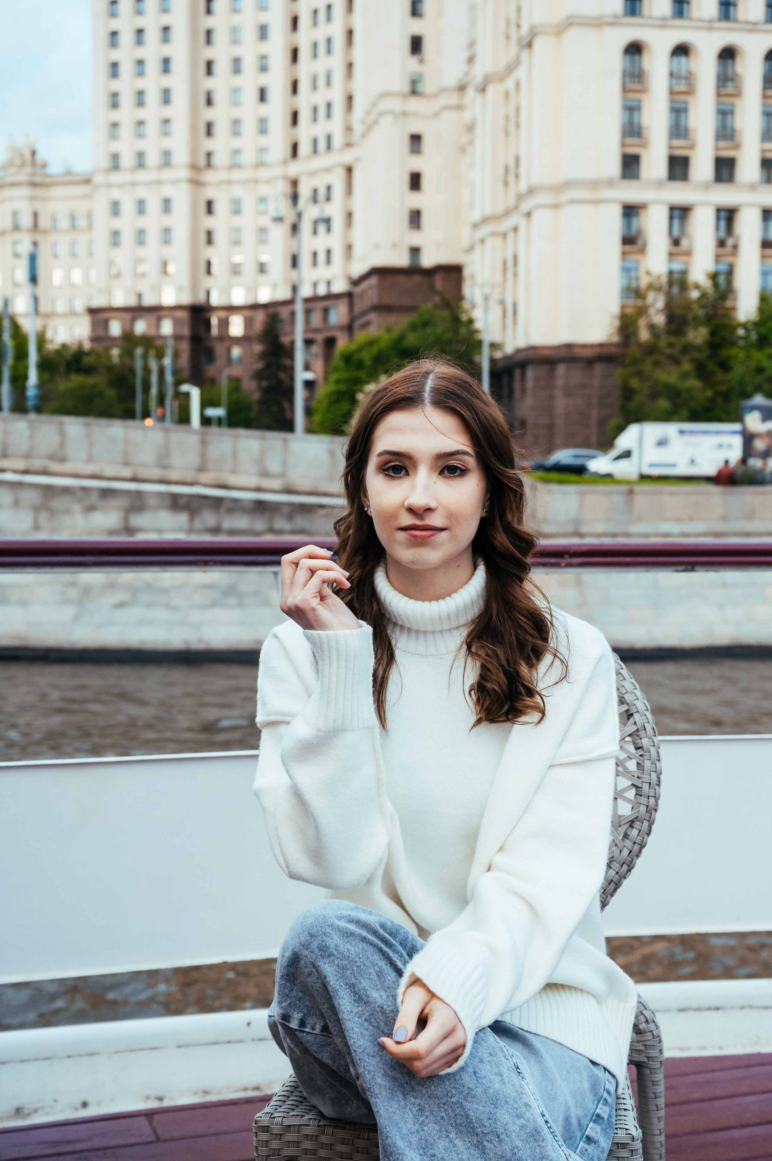 Последний звонок. Анастасия Петрович фотограф, фотокорреспондент в Москве и Санкт-Петербурге. Фотосъёмка репортажа, мероприятия, корпоративная съёмка, контент