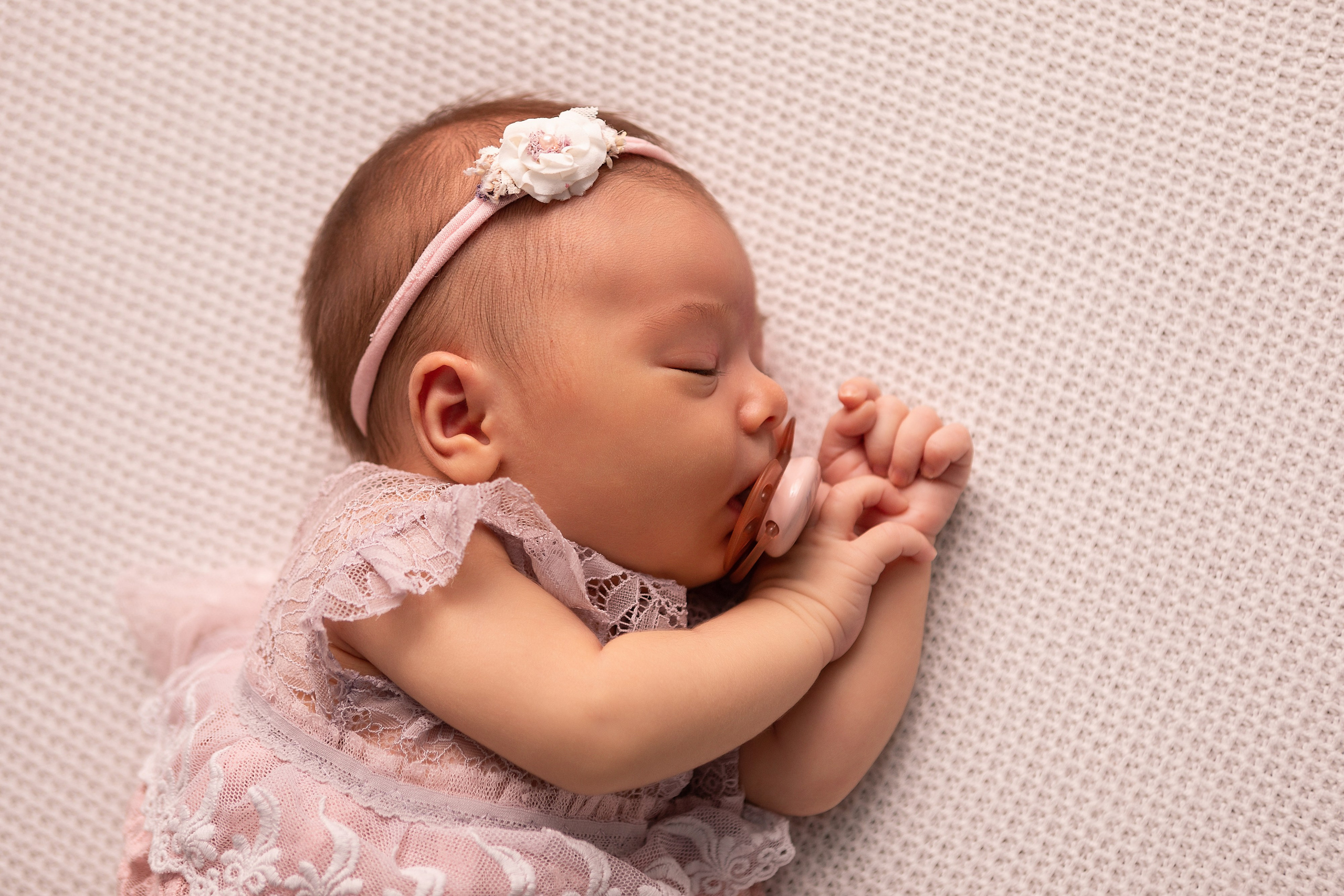 Новорожденные. ФОТОГРАФ НА ГОДИК, БЕРЕМЕННОСТИ, НОВОРОЖДЕННЫХ, КРЕЩЕНИЯ МОСКВА