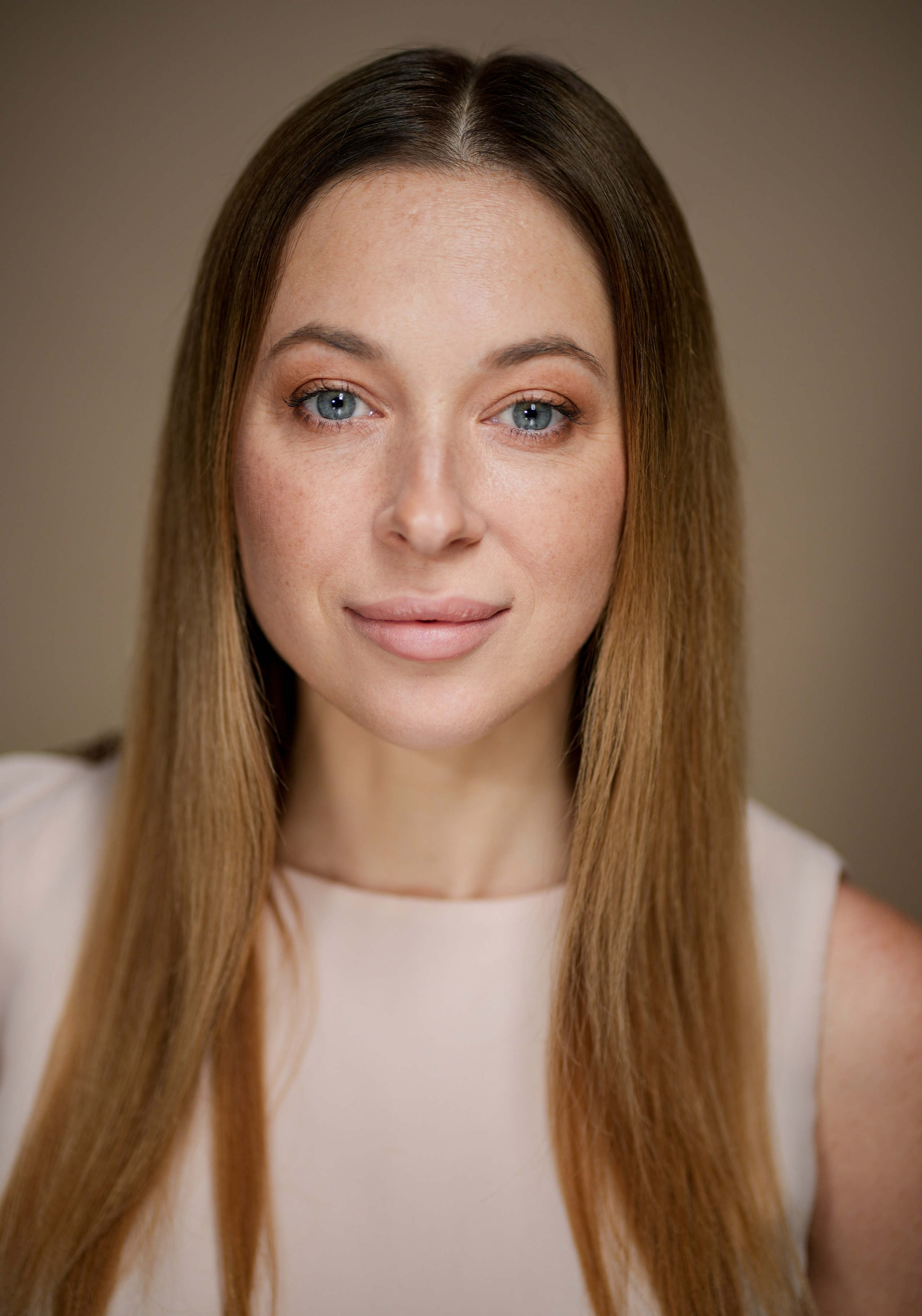 Актриса Вероника Ищенко. Съёмка актёрского портфолио в Москве, фотограф Игорь Фомин