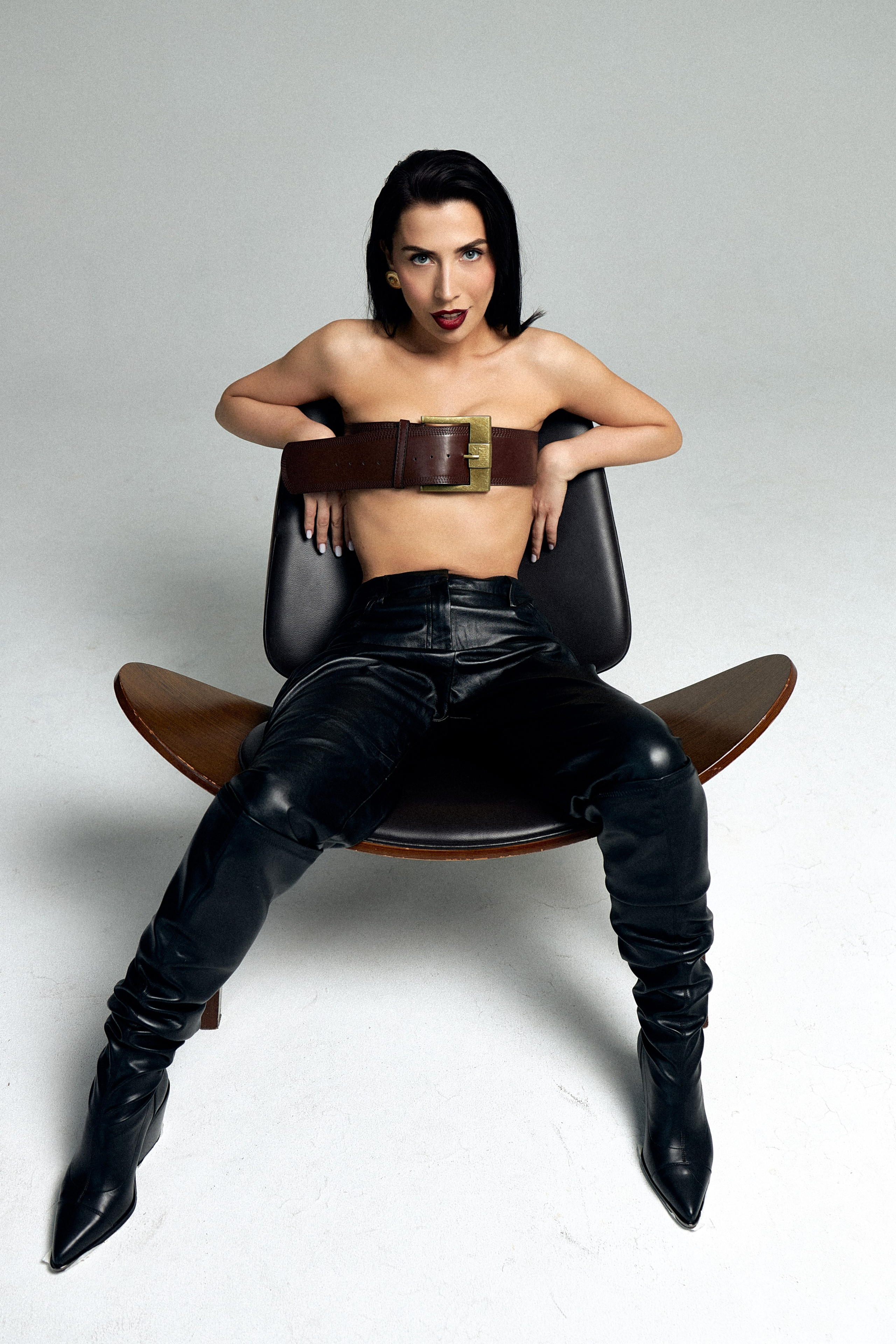 Студийные съемки 2025 г. Фотограф Роксана, Санкт-Петербург