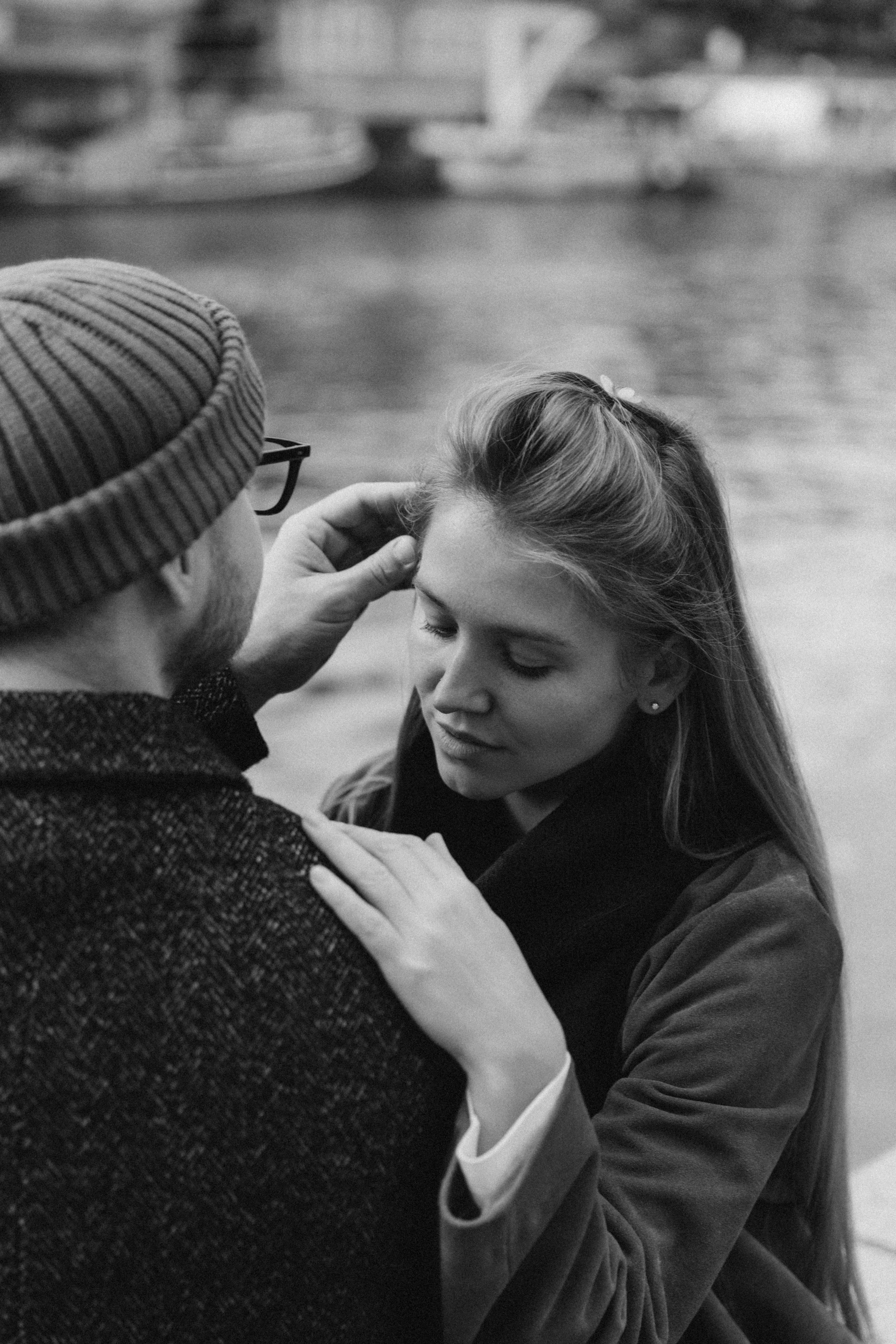 Love you a thousand times. Photographer in Paris