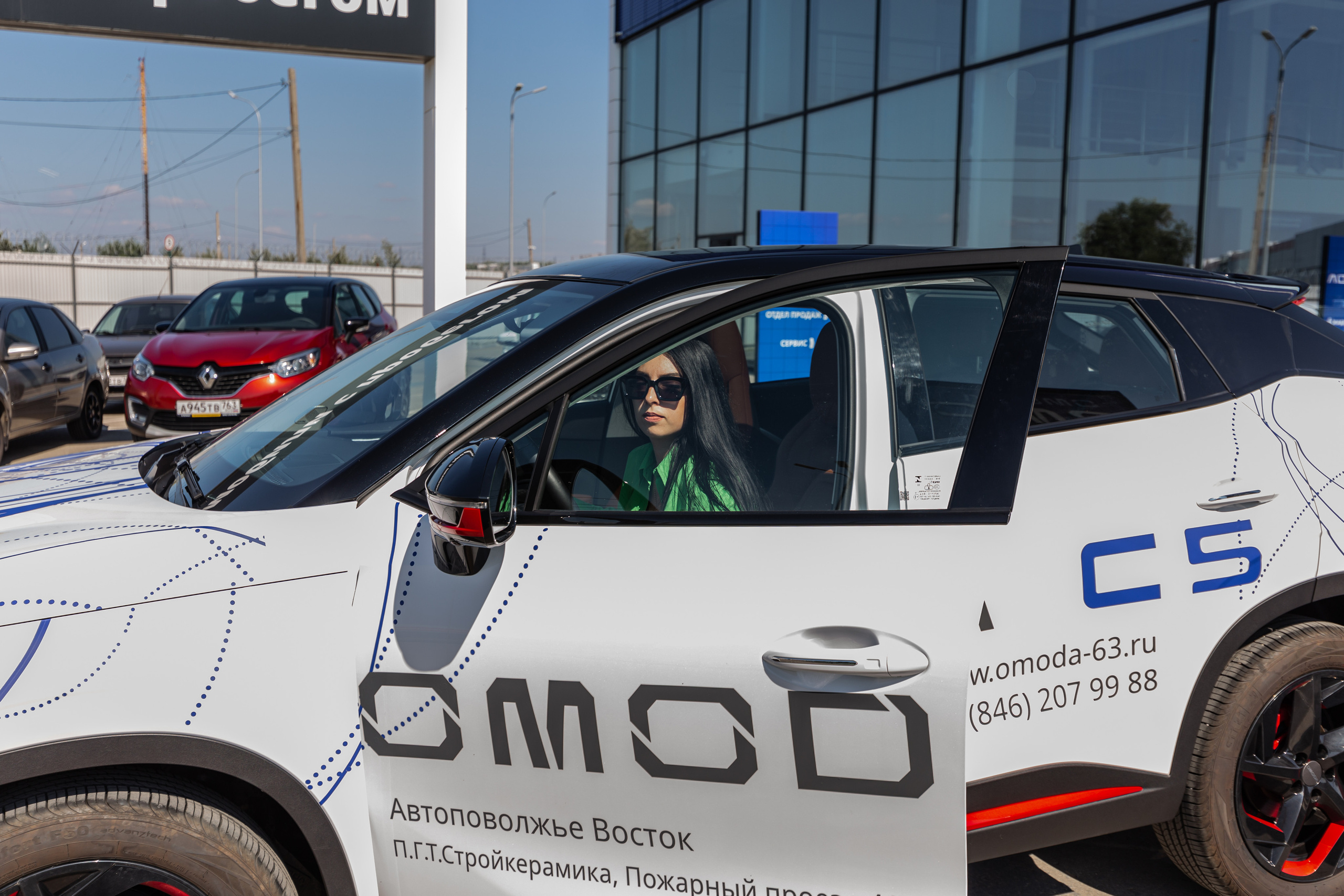 Автосалон ЭХО & СамараОнлайн24. Фотограф в Самаре / Олеся Широнина