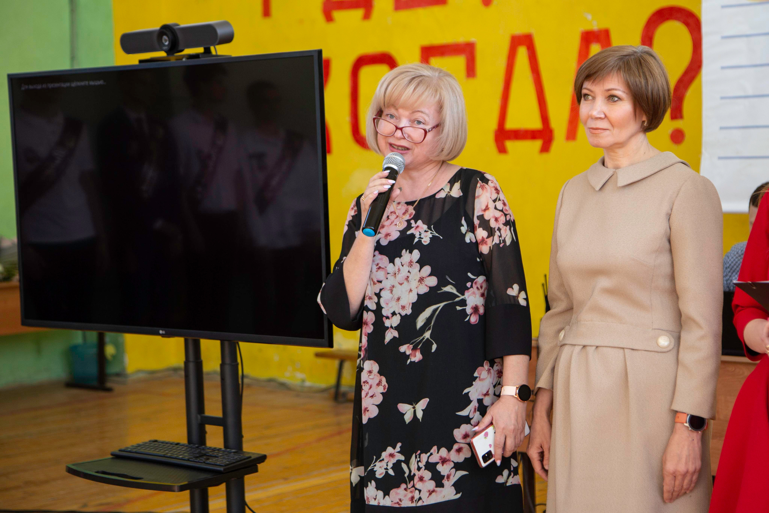 Последний звонок. Фотограф в Самаре / Олеся Широнина