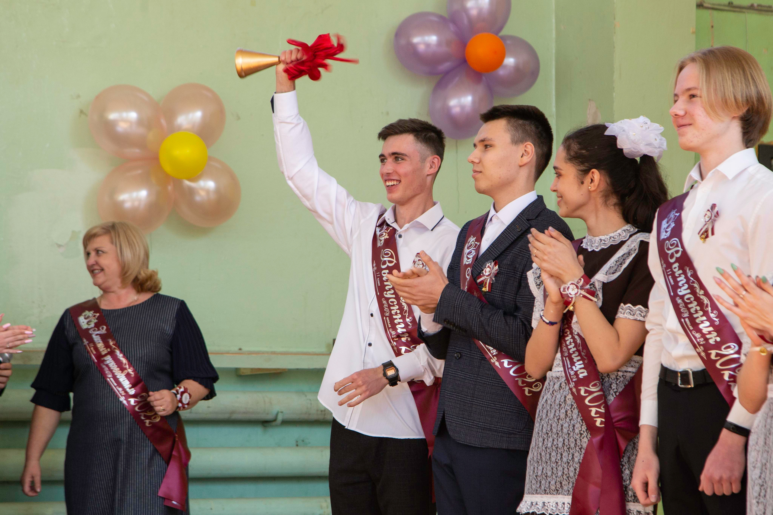 Последний звонок. Фотограф в Самаре / Олеся Широнина