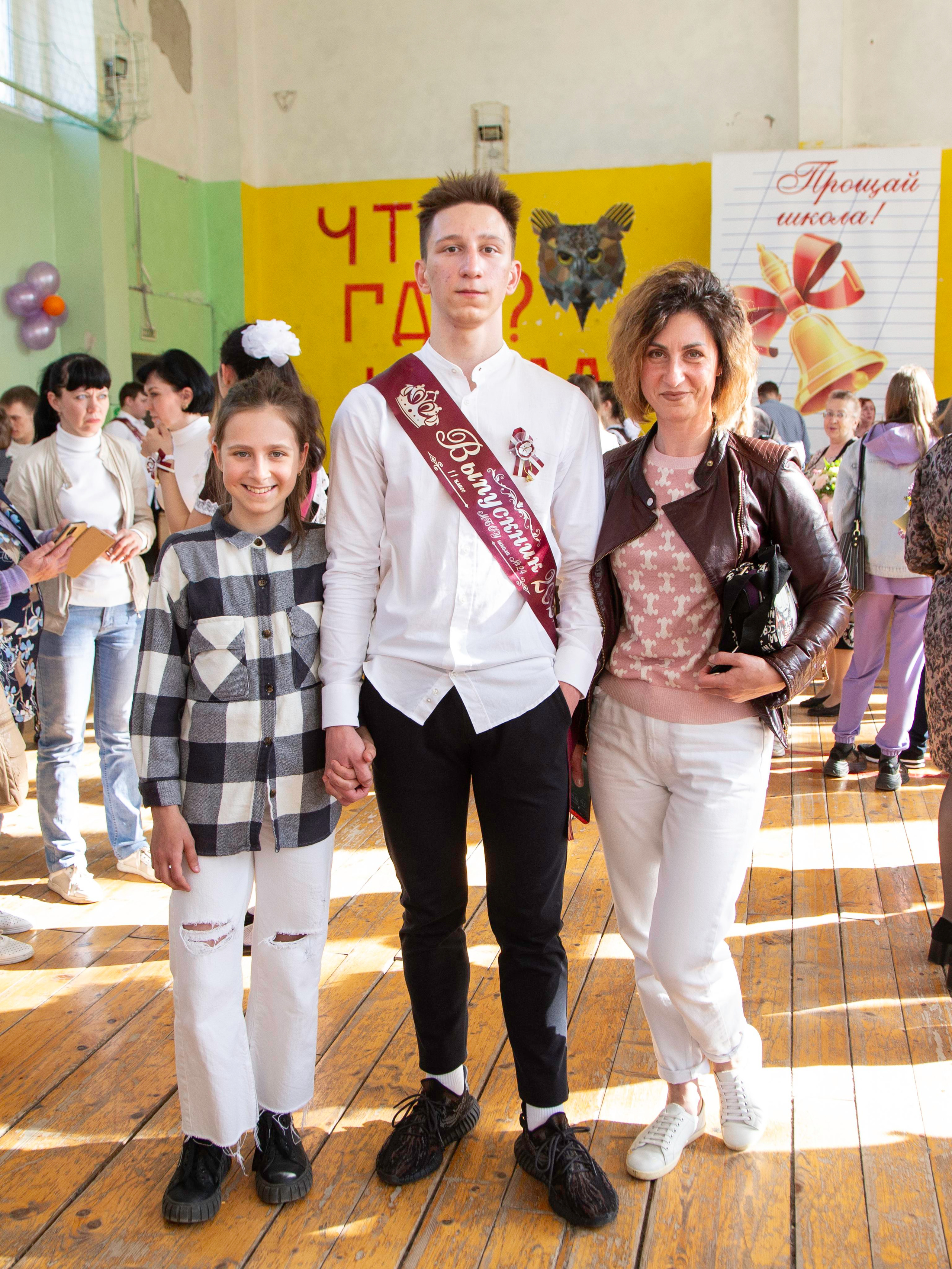 Последний звонок. Фотограф в Самаре / Олеся Широнина