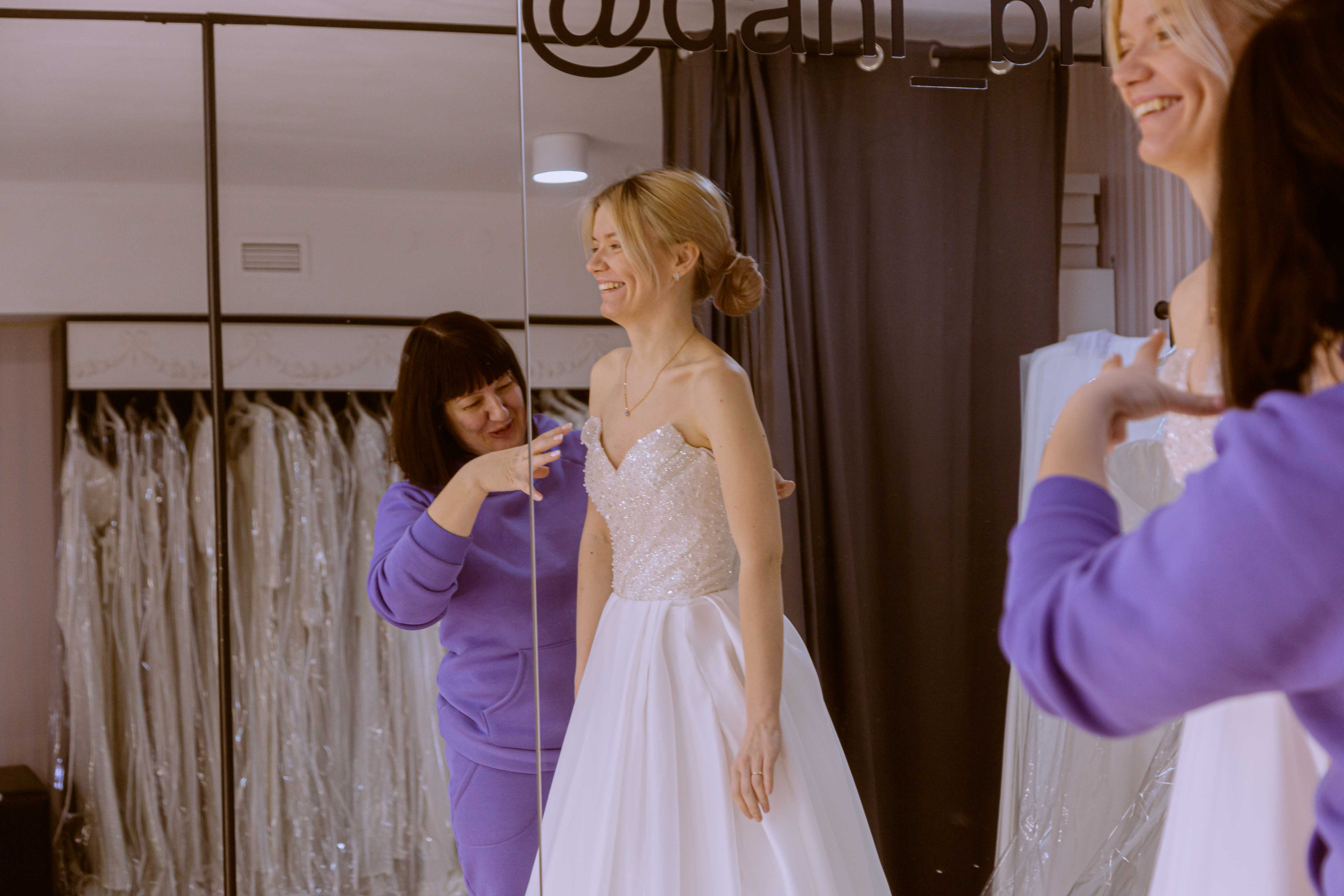 Девичник в свадебном салоне. Фотограф в Самаре / Олеся Широнина