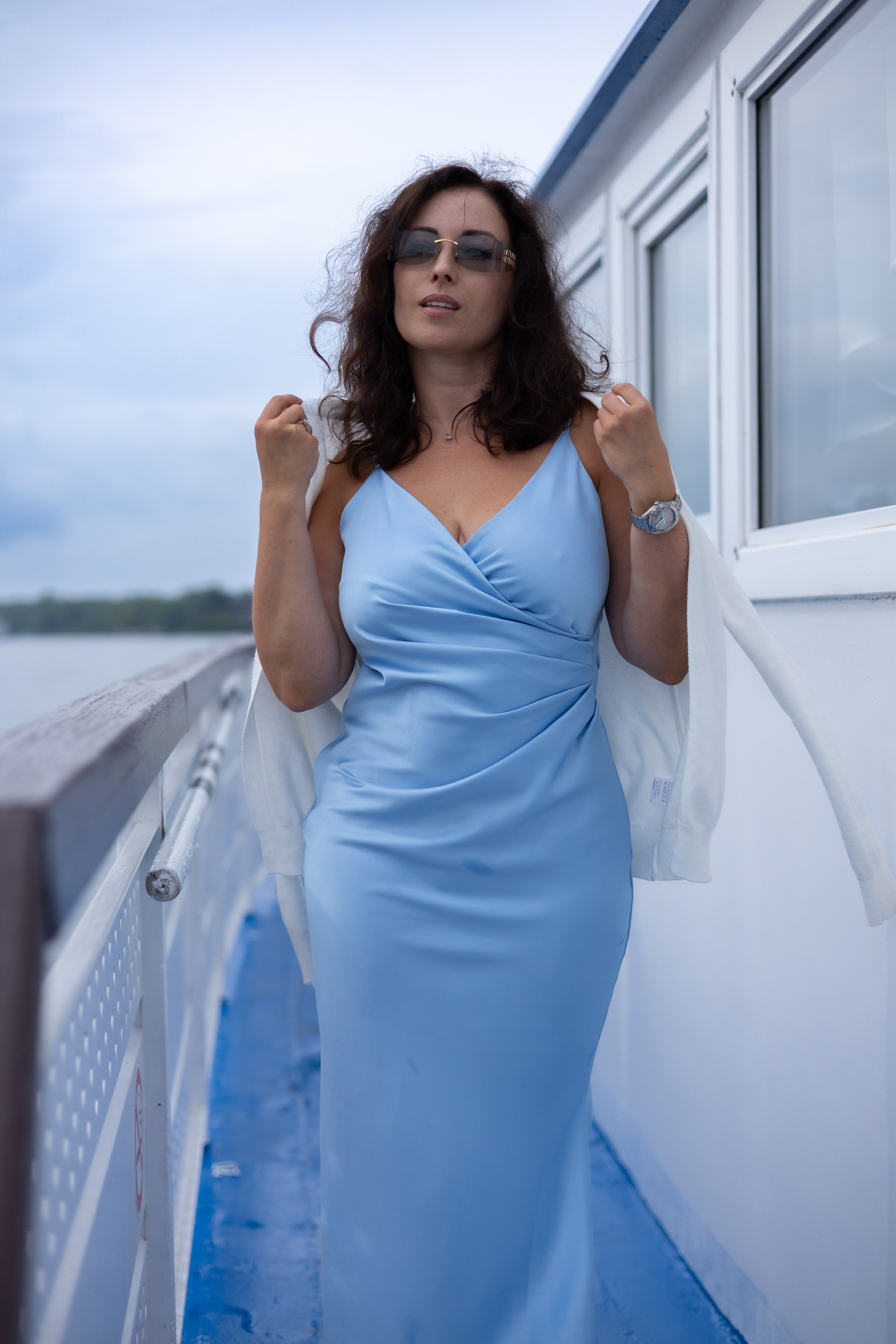 ФОТОДЕНЬ ТЕПЛОХОД. Фотограф Красноярск съемки лавстори, фотосессия в студии, портретная съемка, творческие фотосессии