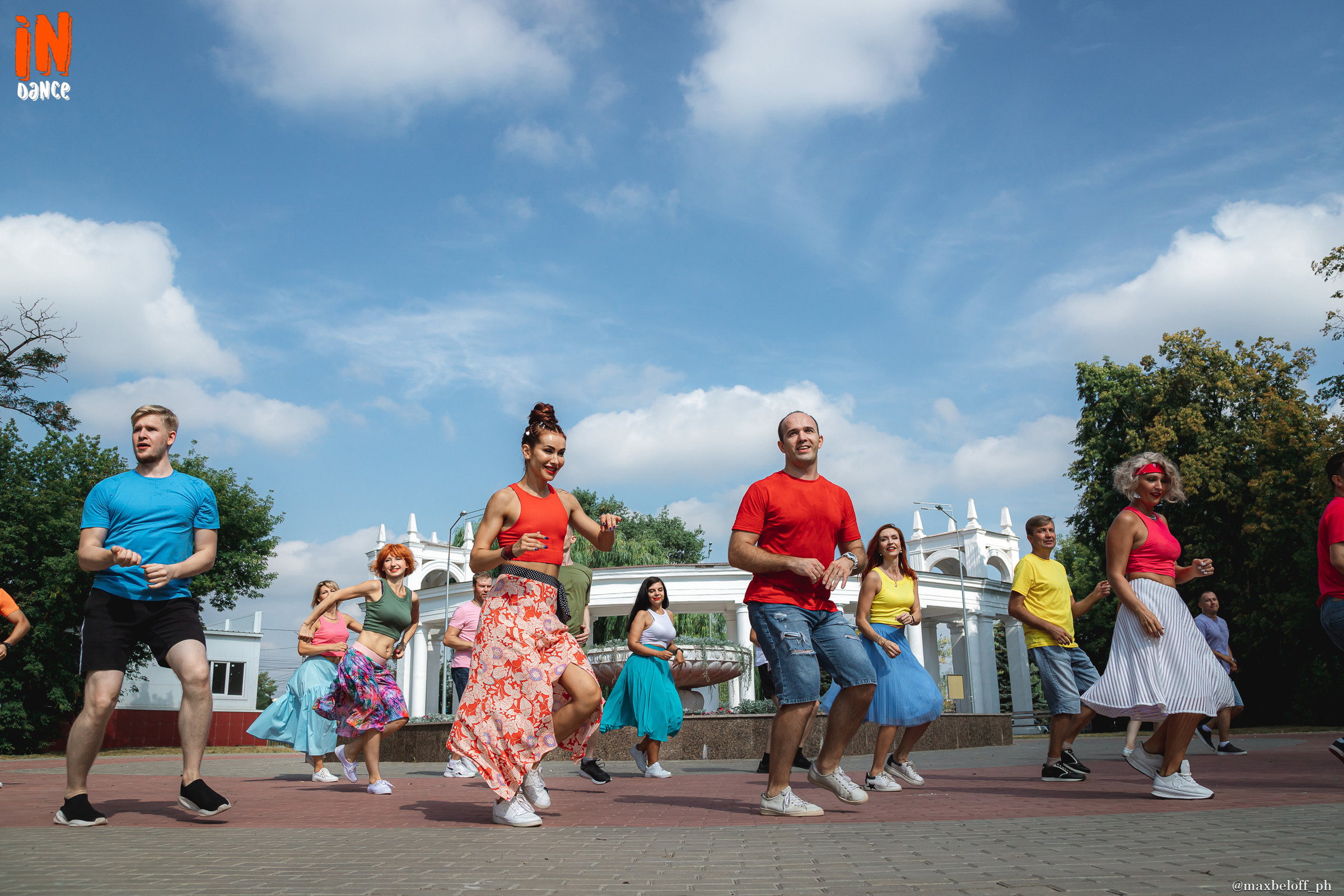 In Dance. Танцы под открытым небом. Семейный фотограф — Макс Белогрудов