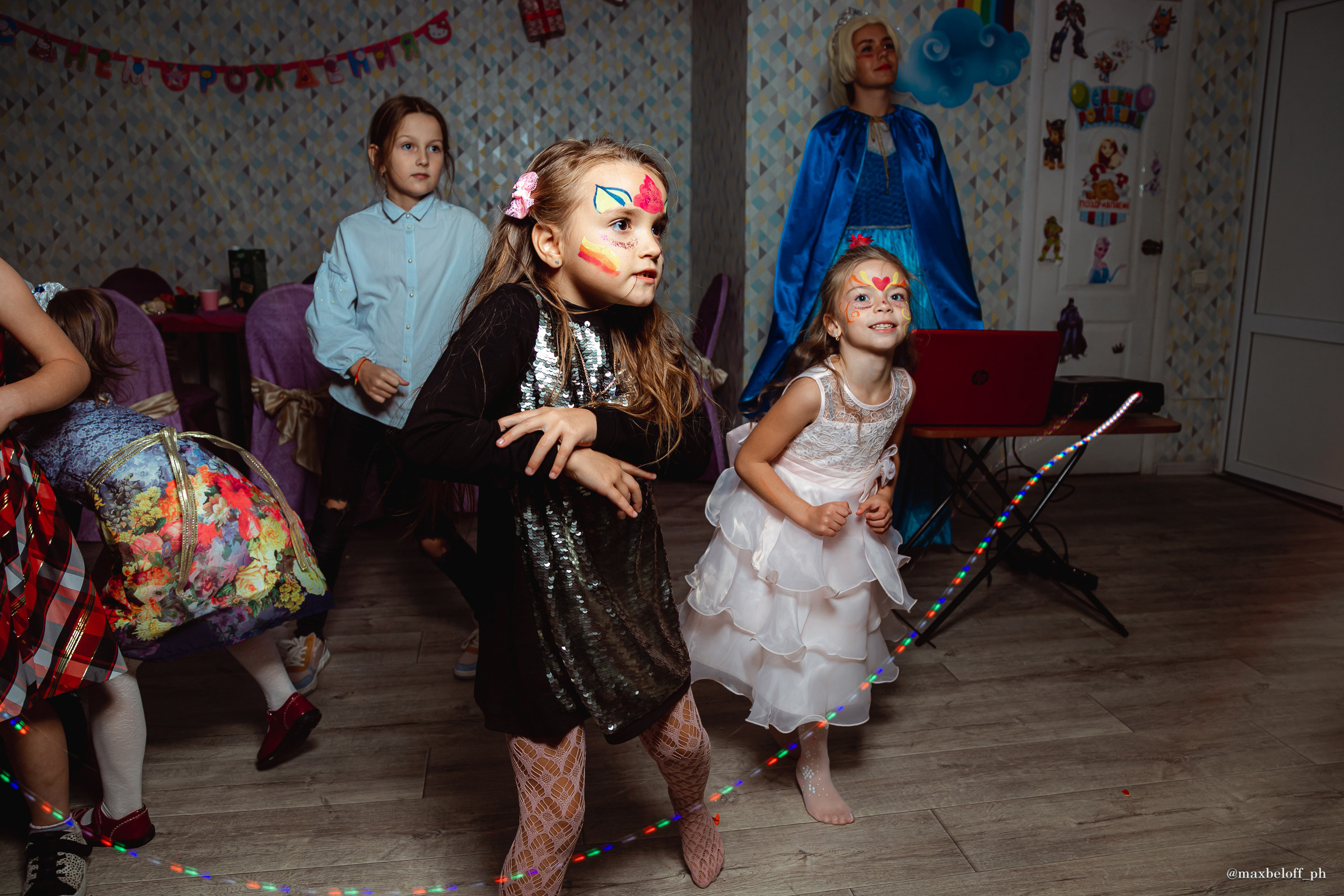 День рождения Миланы в детском центре 3/9 Царство. Семейный фотограф — Макс Белогрудов