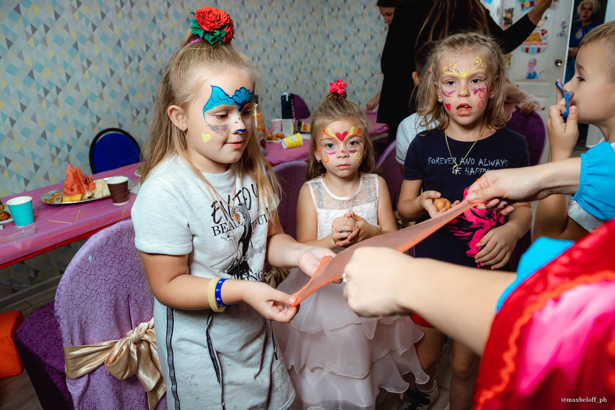 День рождения Миланы в детском центре 3/9 Царство. Семейный фотограф — Макс Белогрудов