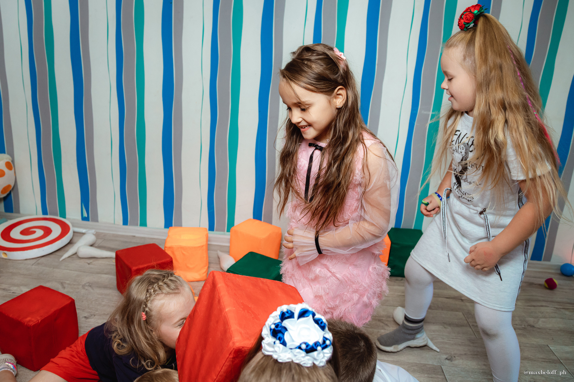 День рождения Миланы в детском центре 3/9 Царство. Семейный фотограф — Макс Белогрудов