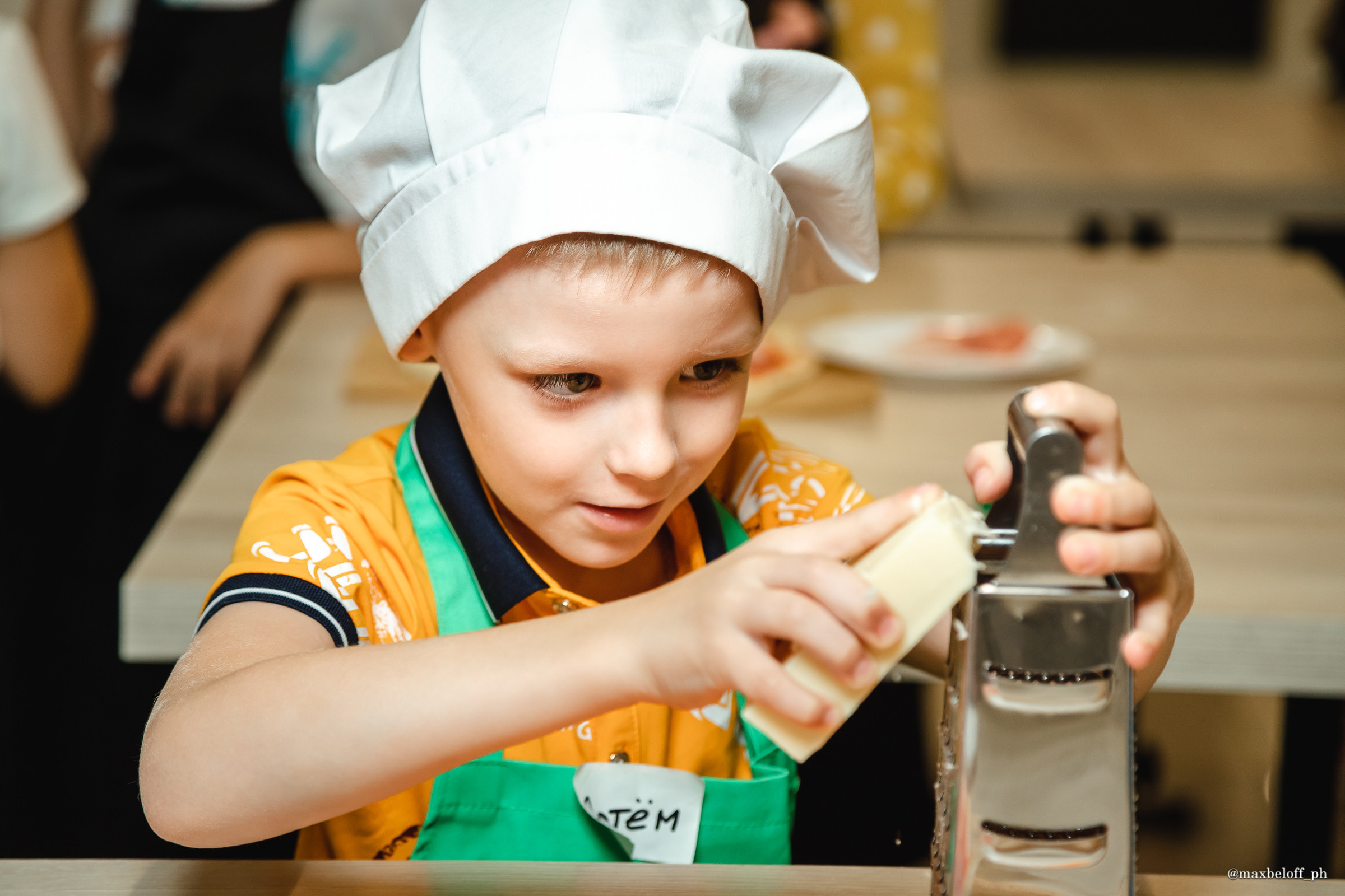 День рождения в кулинарной студии Сливки Оливки. Семейный фотограф — Макс Белогрудов