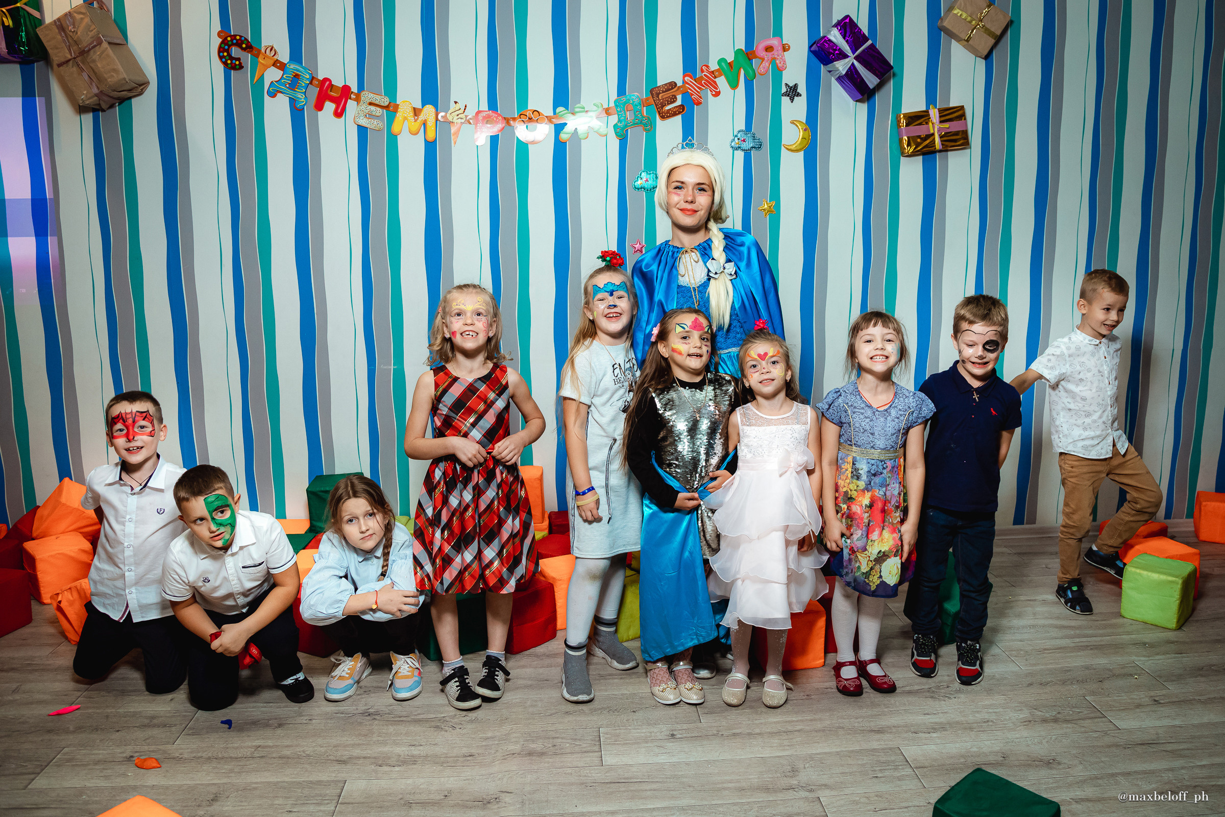 День рождения Миланы в детском центре 3/9 Царство. Семейный фотограф — Макс Белогрудов