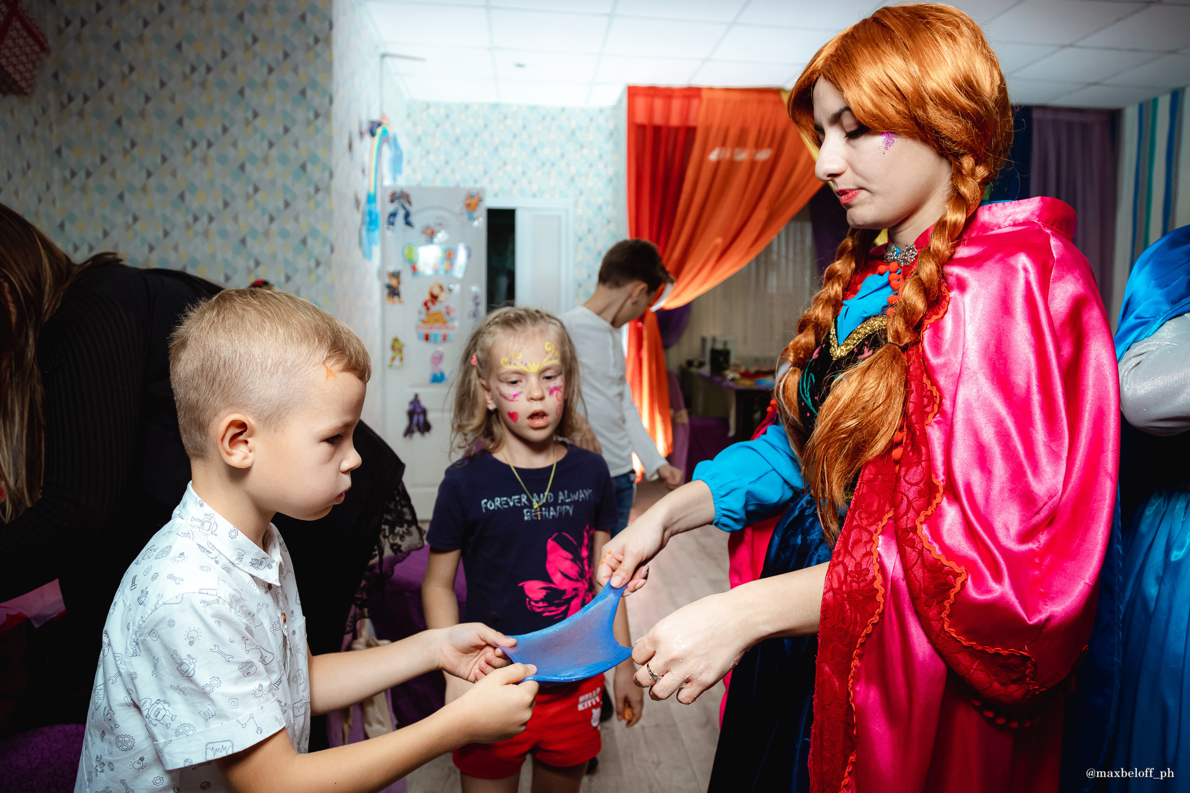 День рождения Миланы в детском центре 3/9 Царство. Семейный фотограф — Макс Белогрудов