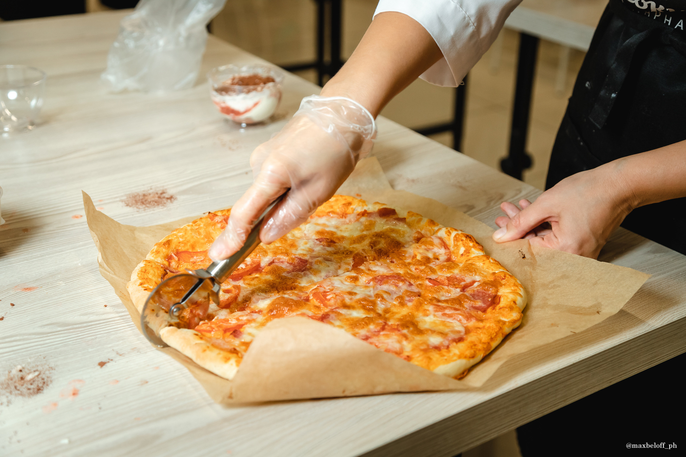 День рождения в кулинарной студии Сливки Оливки. Семейный фотограф — Макс Белогрудов