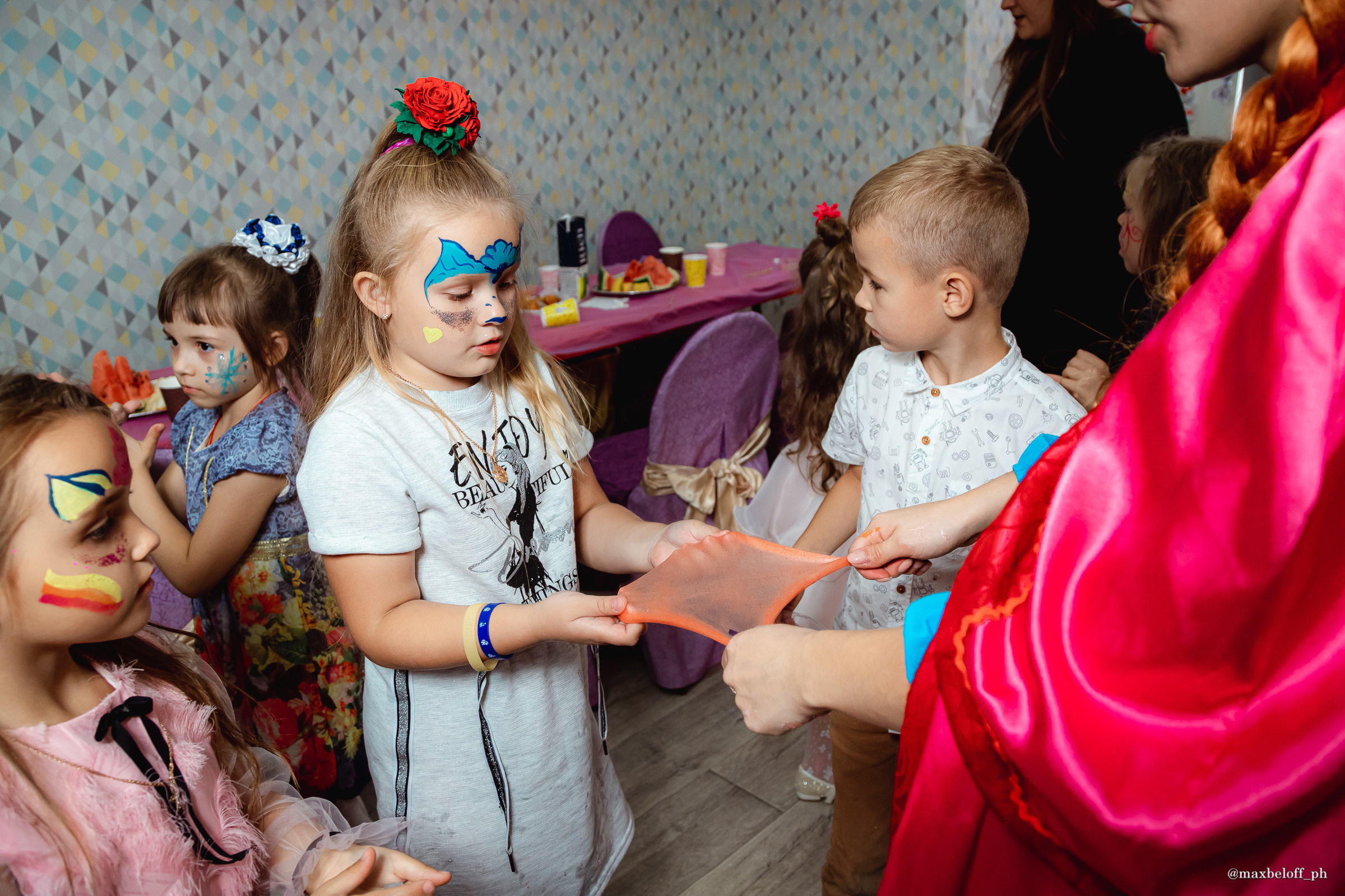 День рождения Миланы в детском центре 3/9 Царство. Семейный фотограф — Макс Белогрудов