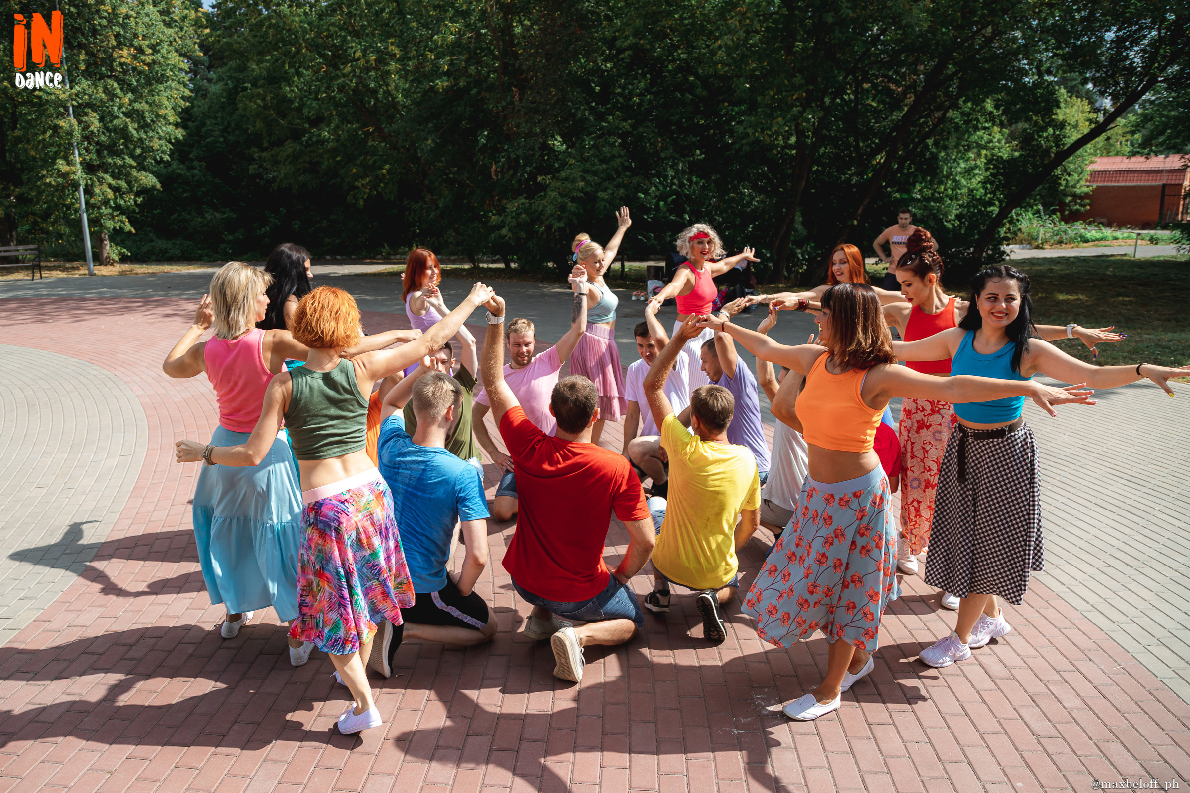 In Dance. Танцы под открытым небом. Семейный фотограф — Макс Белогрудов