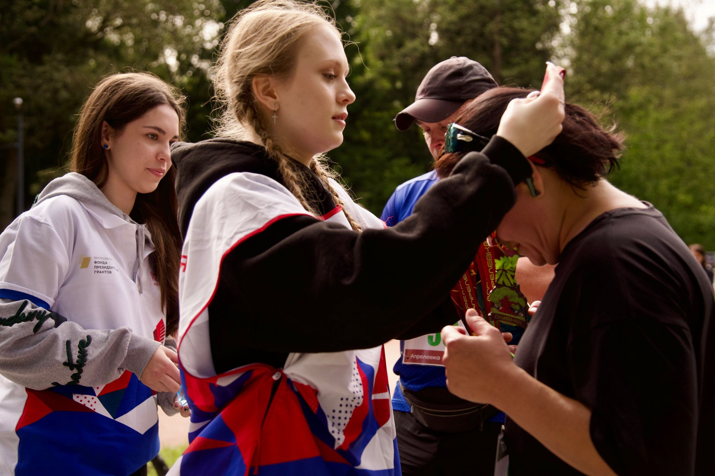 Забег в парке «Дубки». Кафе «БЕЛКА НАШЕПТАЛА». Ну оооочень концептуальное кафе