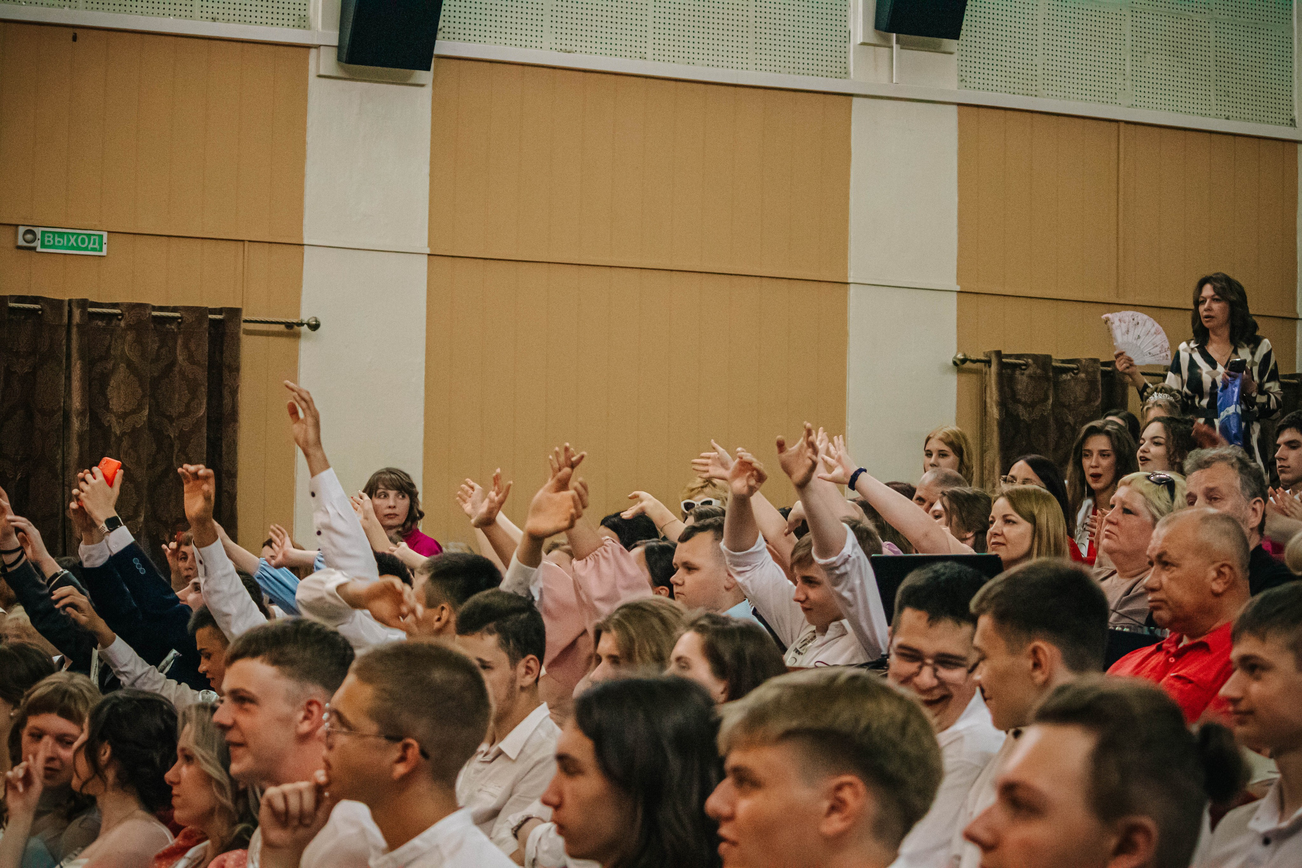 Выпускной 11 классов 2024 Невель. Фотограф Дарья Маташкова