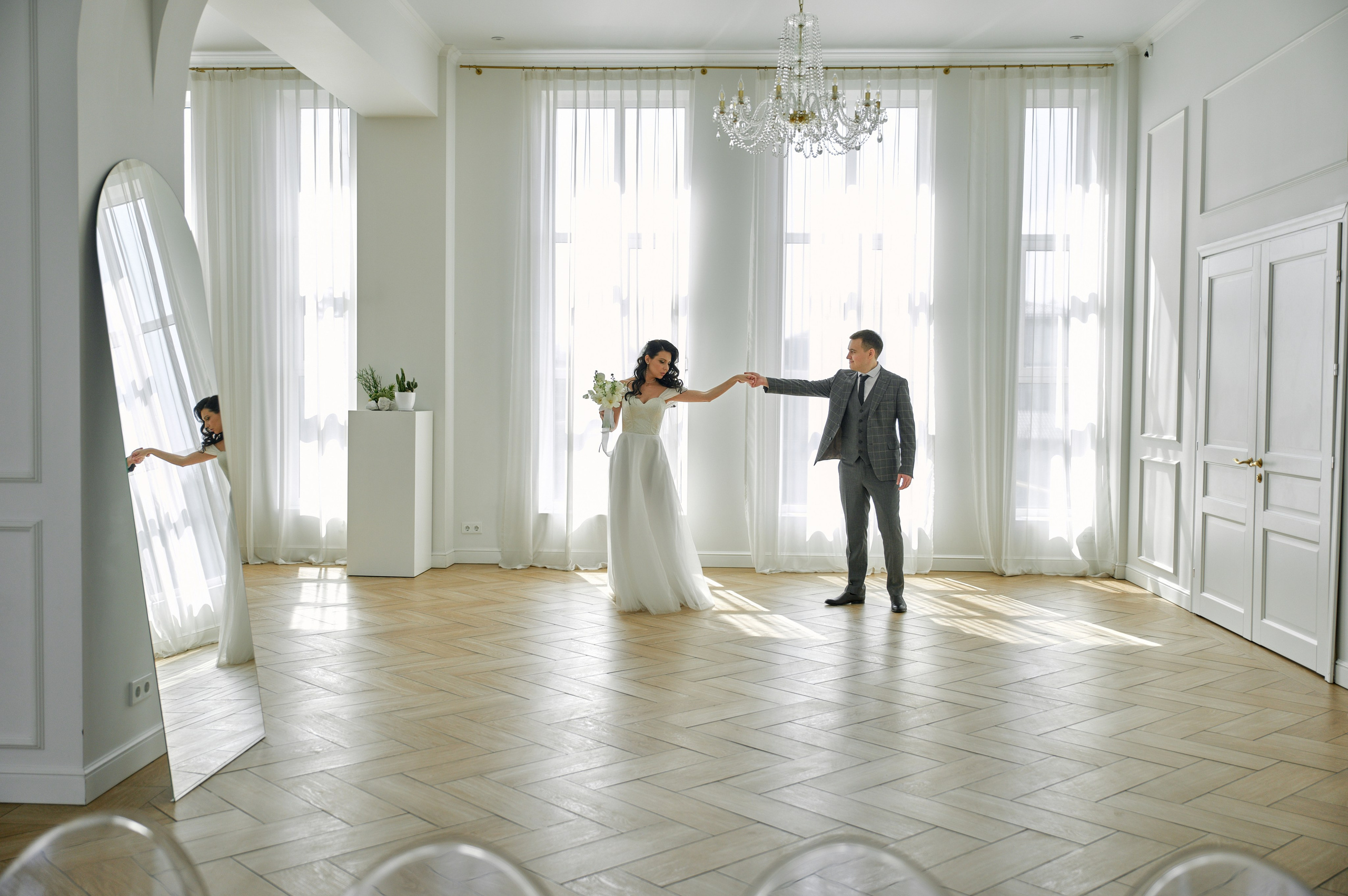 Специалисты свадебной индустрии Челябинска. Фотограф Челябинск — Кирилл Устюжанин