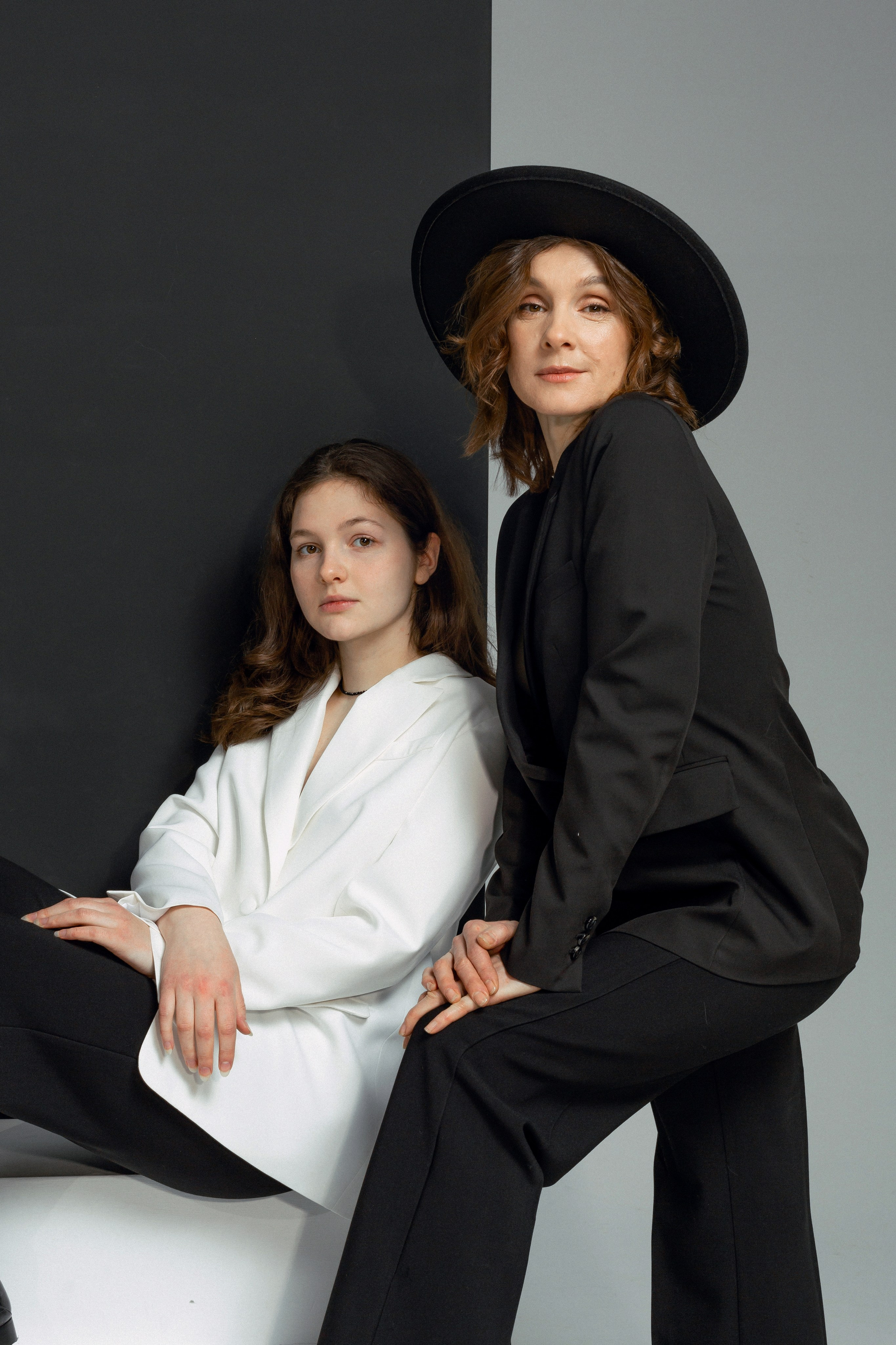 Lyubov & Maria. Photographer