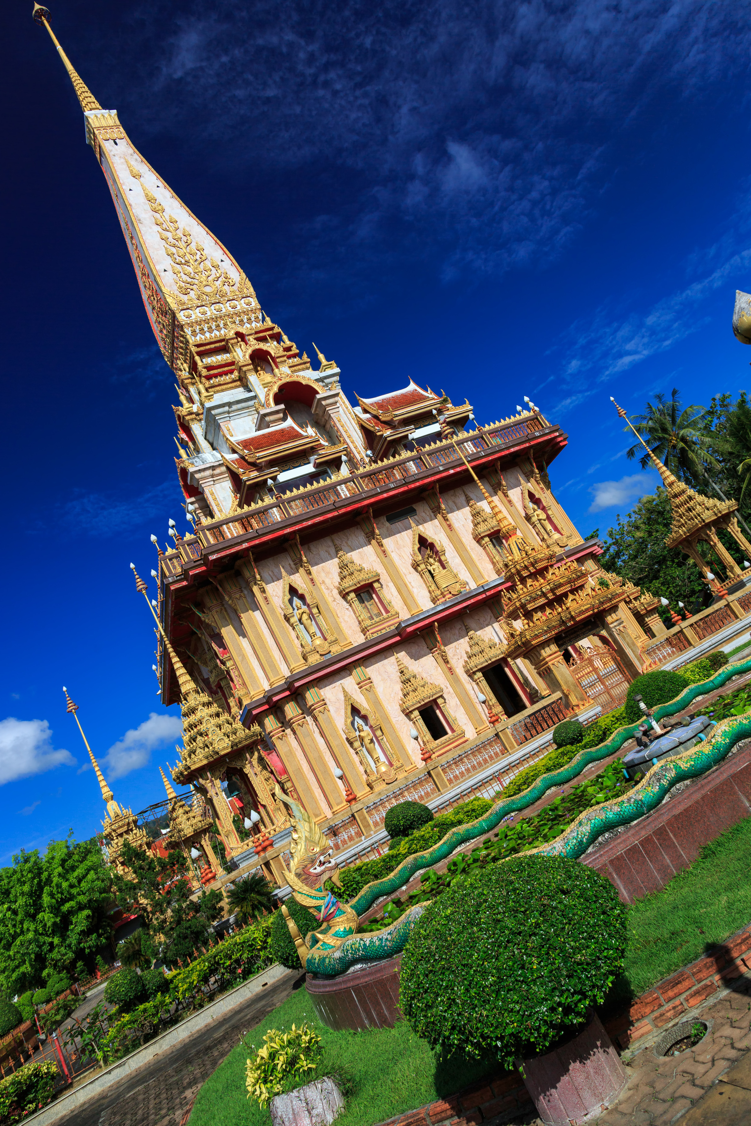 Landmarks. Photographer, Retoucher & Graphic Designer @photo123pro