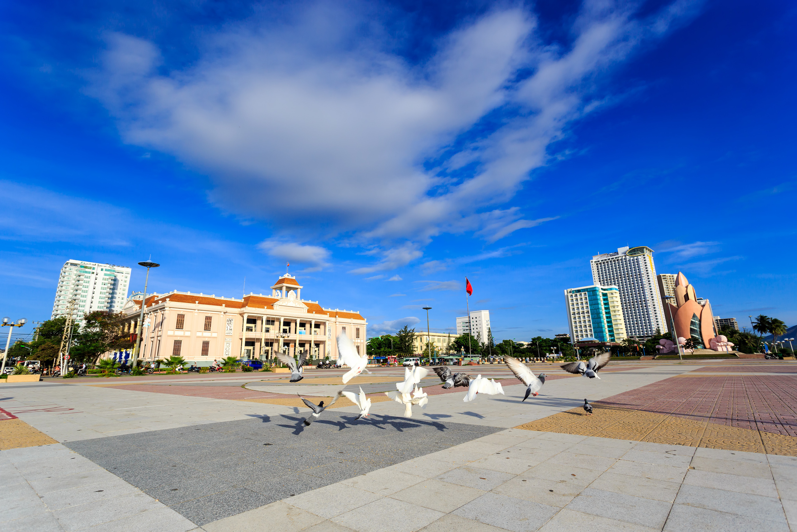 Landmarks. Photographer, Retoucher & Graphic Designer @photo123pro