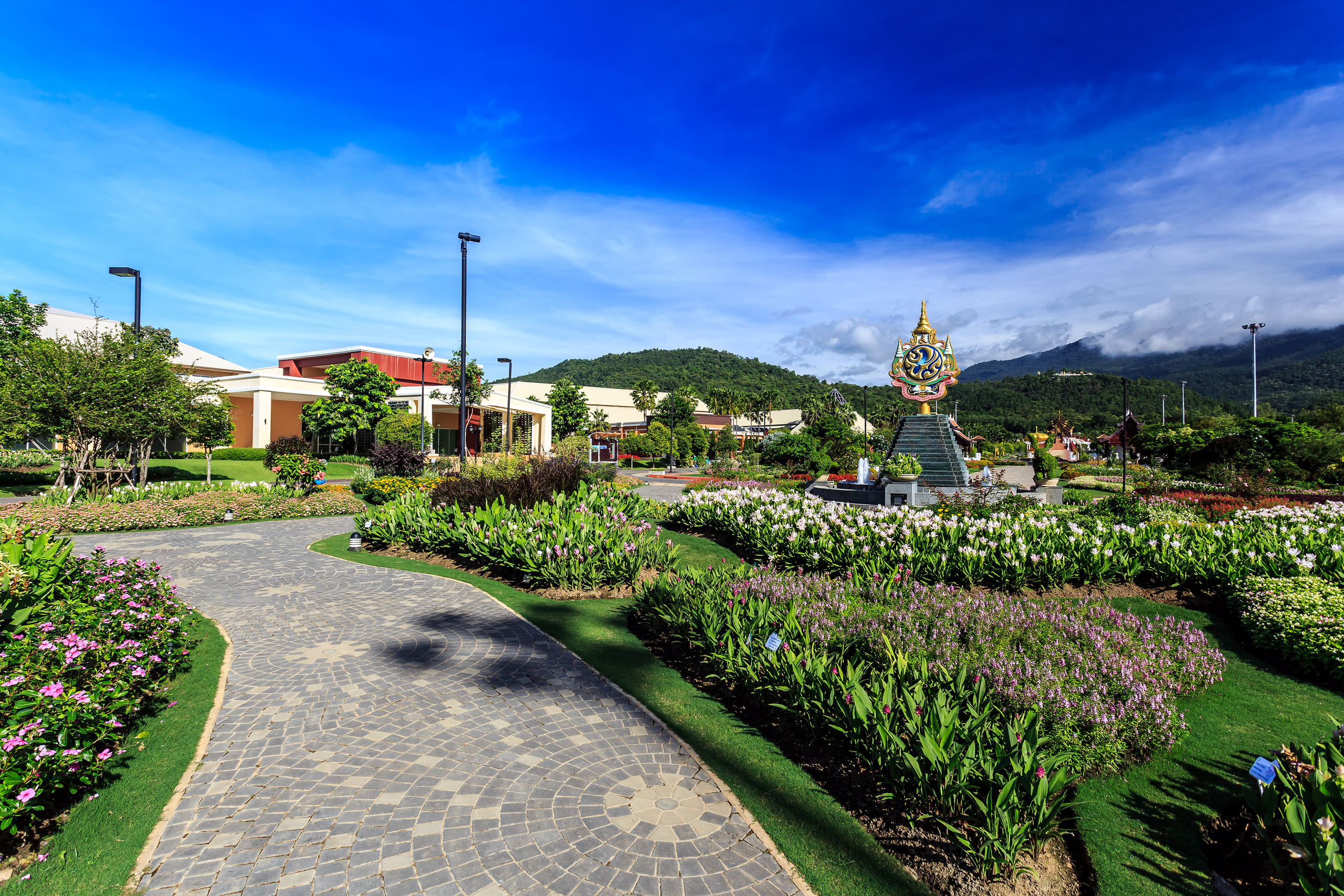 Landmarks. Photographer, Retoucher & Graphic Designer @photo123pro