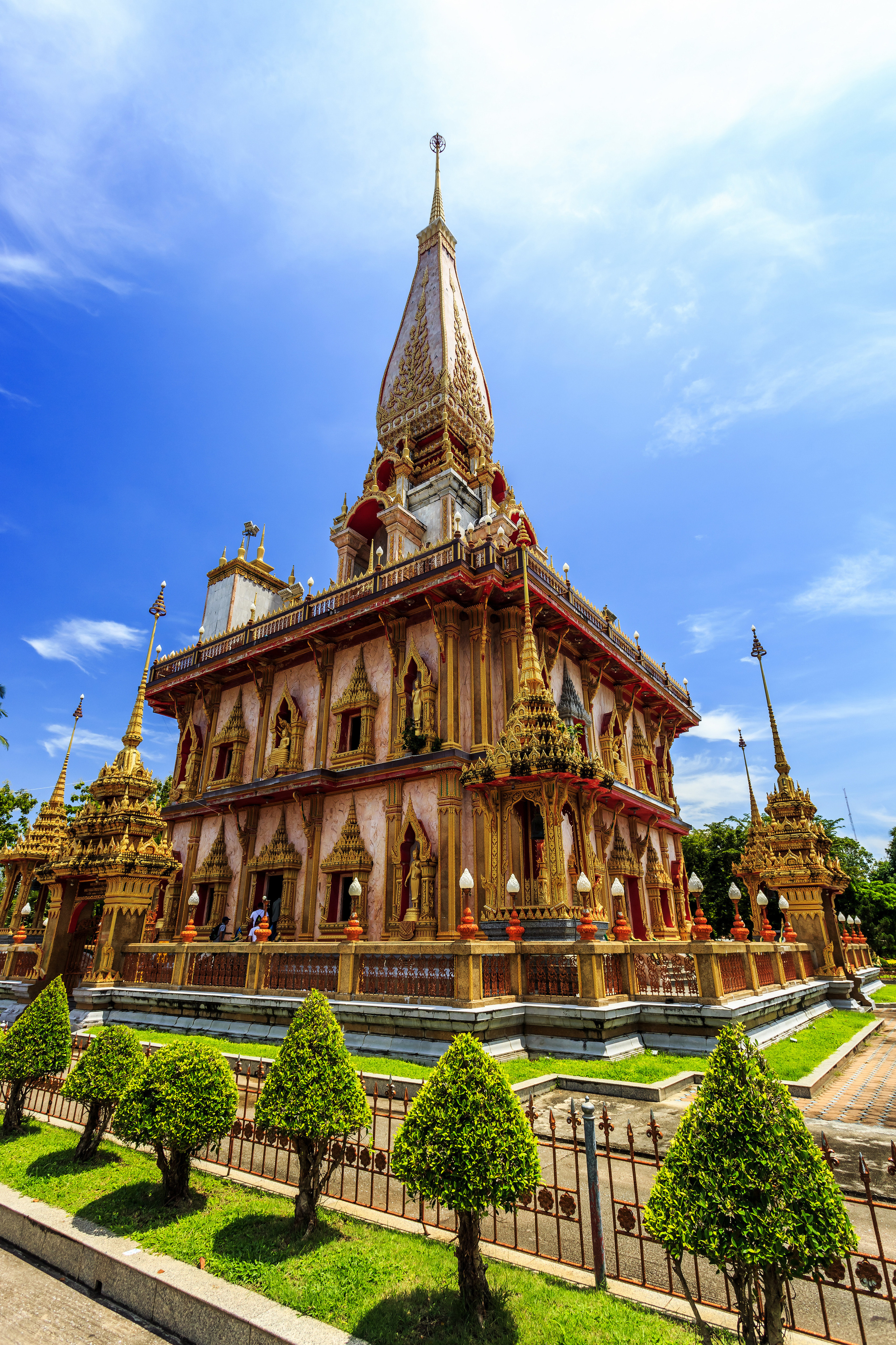 Landmarks. Photographer, Retoucher & Graphic Designer @photo123pro