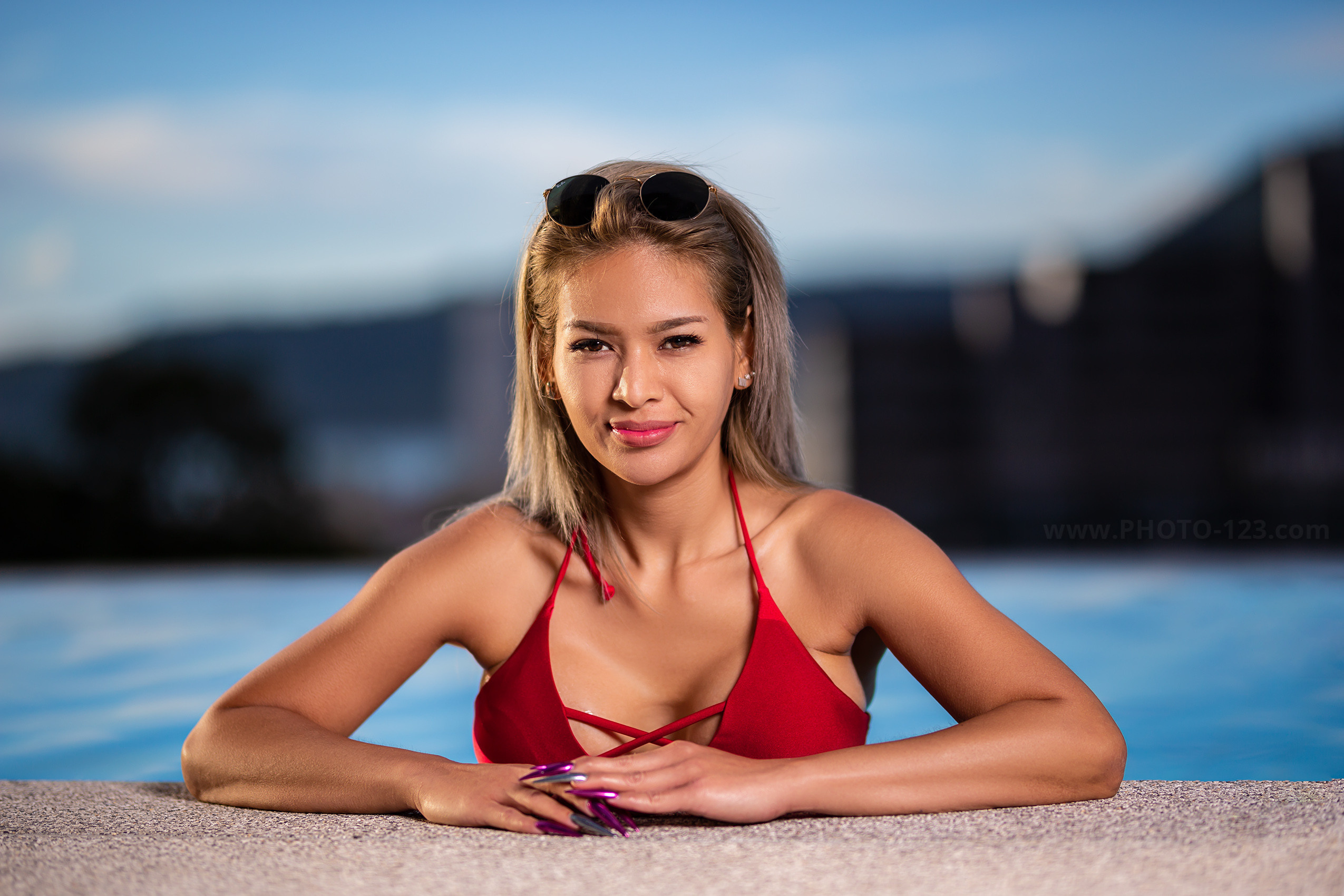 Beauty. Photographer, Retoucher & Graphic Designer @photo123pro