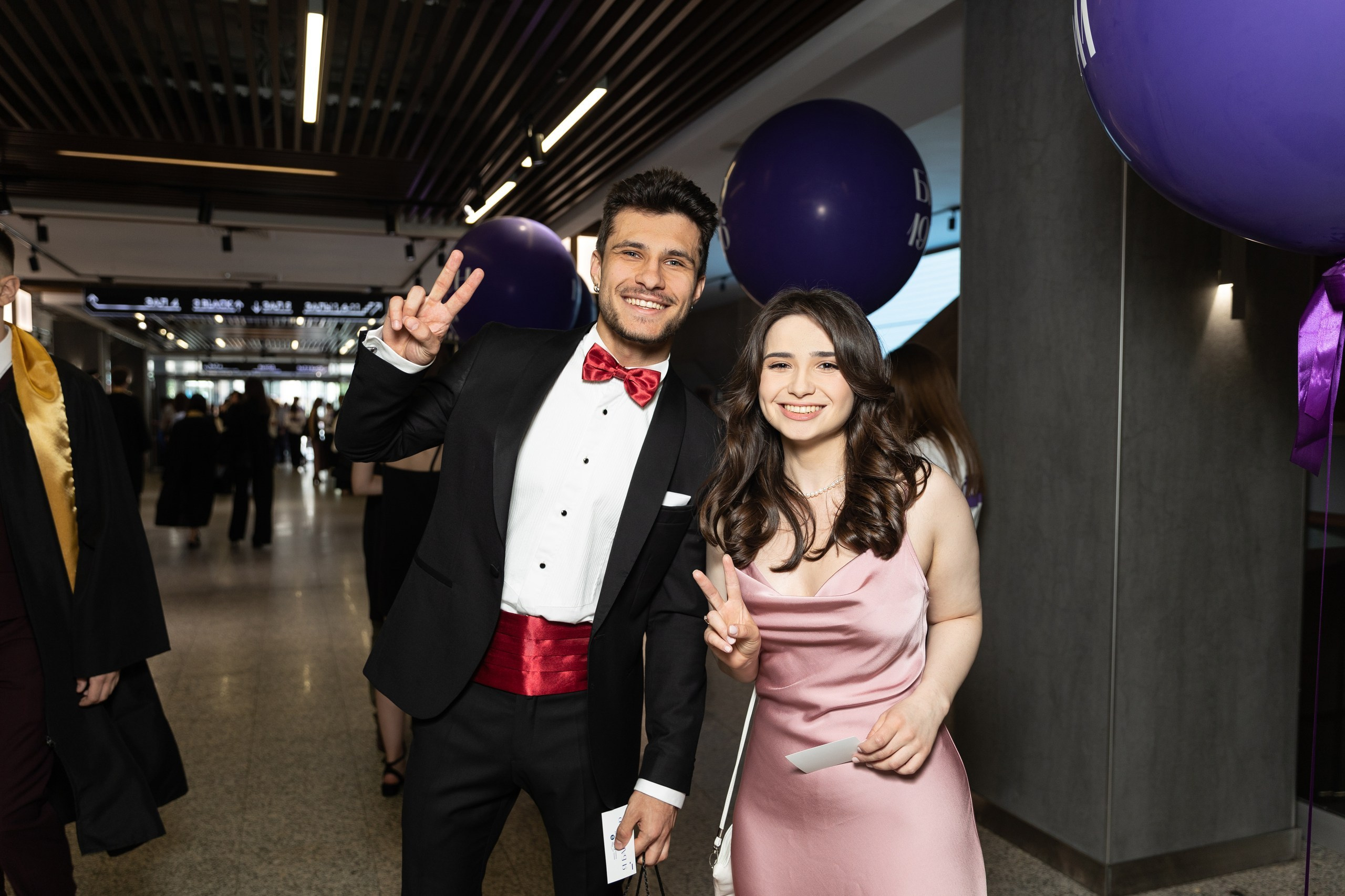 Выпускной Высшая Школа Экономики. Свадебный и семейный фотограф