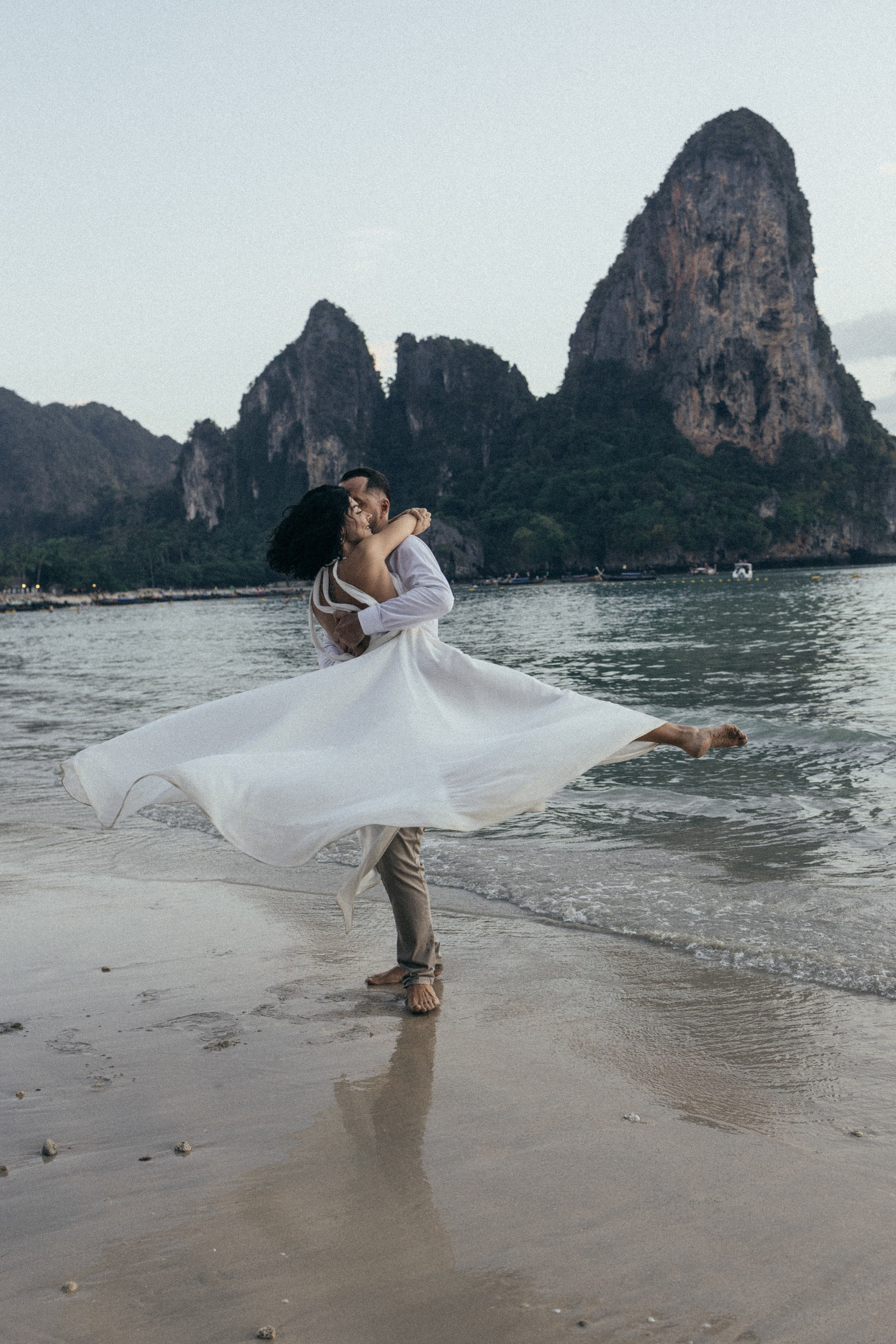 Wedding Love Story in Krabi Thailand. Fedor Lemeshko — Destination Wedding and Family Lifestyle photographer