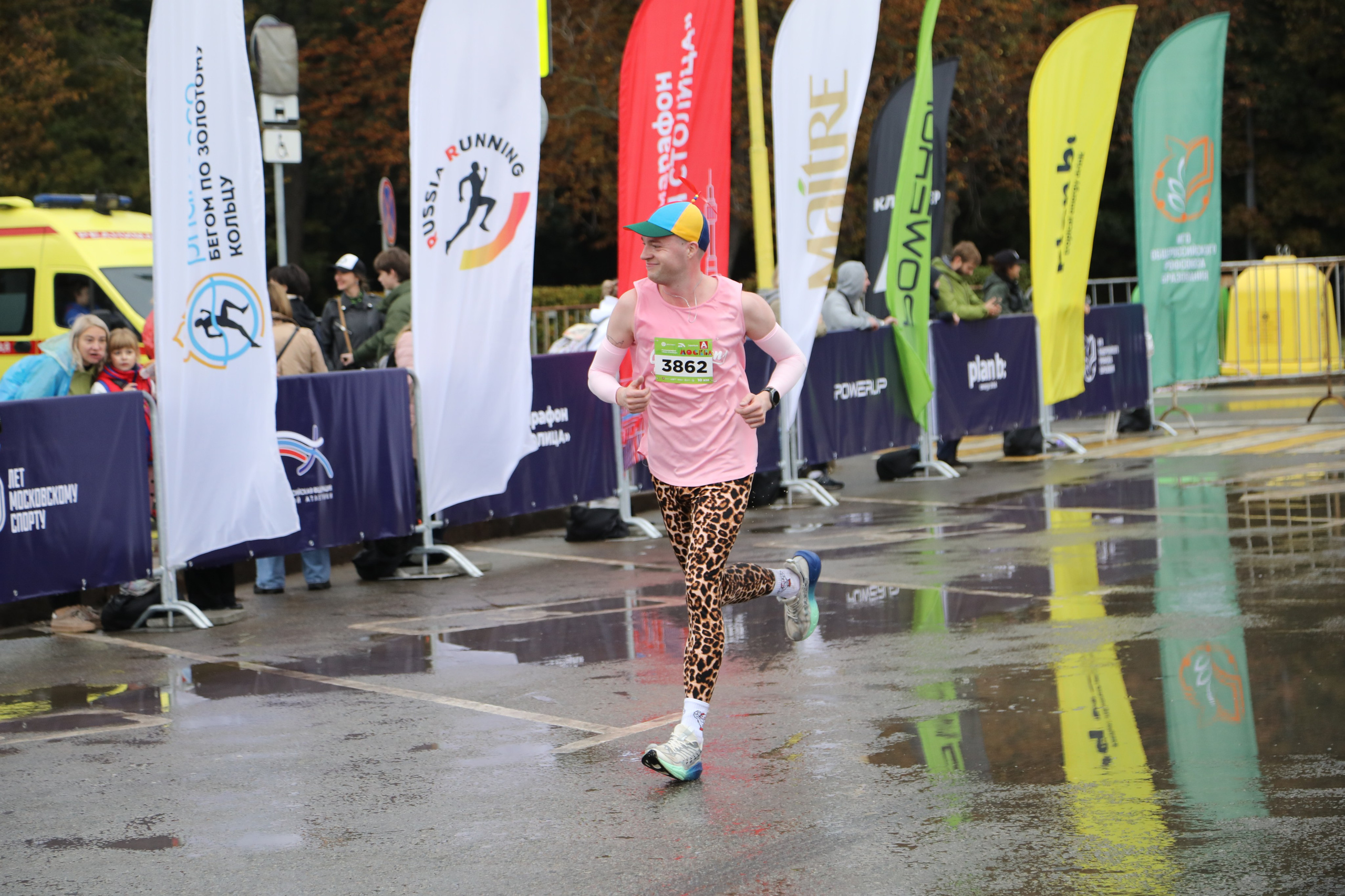 Полумарафон Моя столица, 1 октября 2023 г. Фотограф Сергей Ловкий