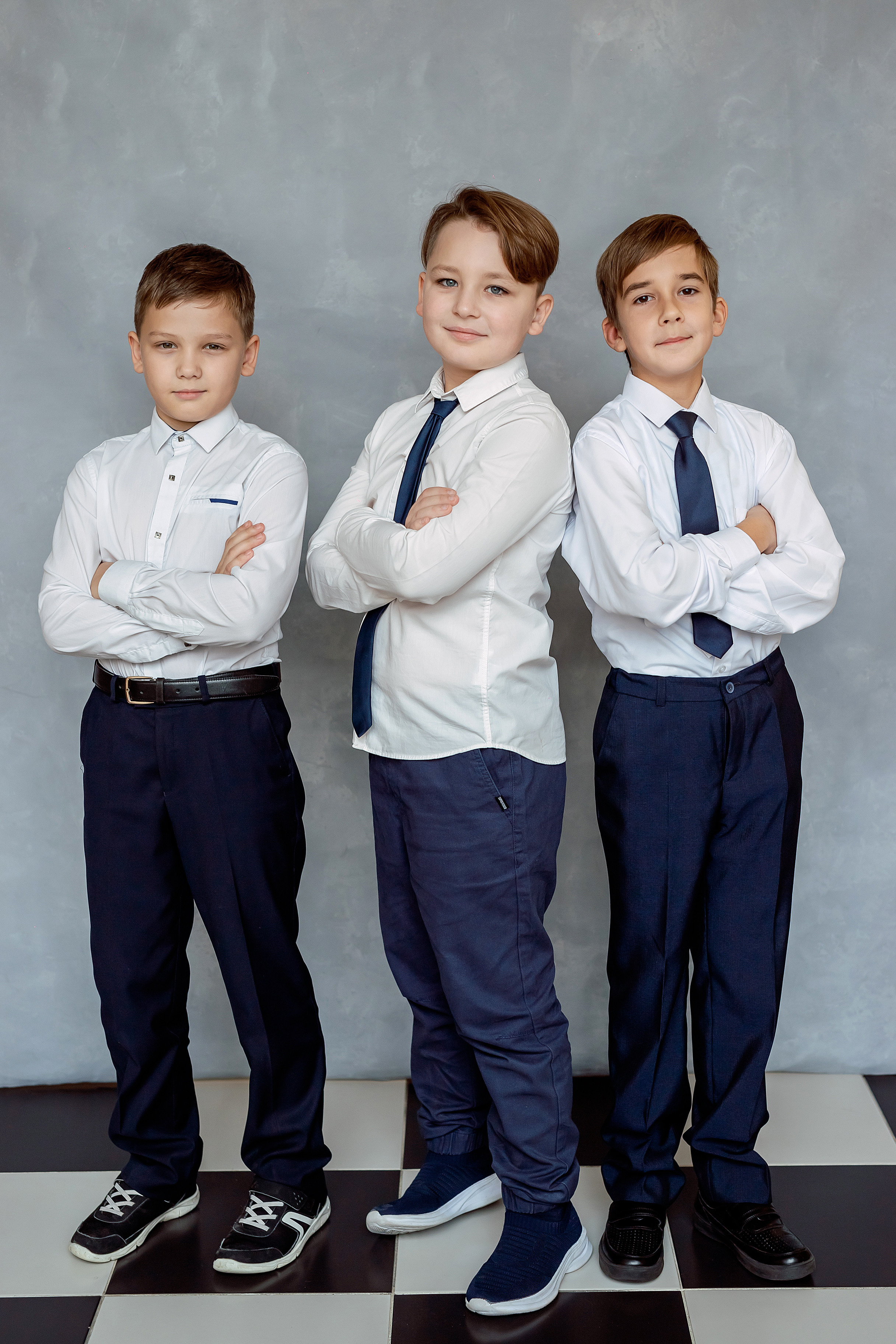 НАЧАЛЬНАЯ ШКОЛА. Фотокомпания «Алые паруса» выпускные альбомы Москва и МО