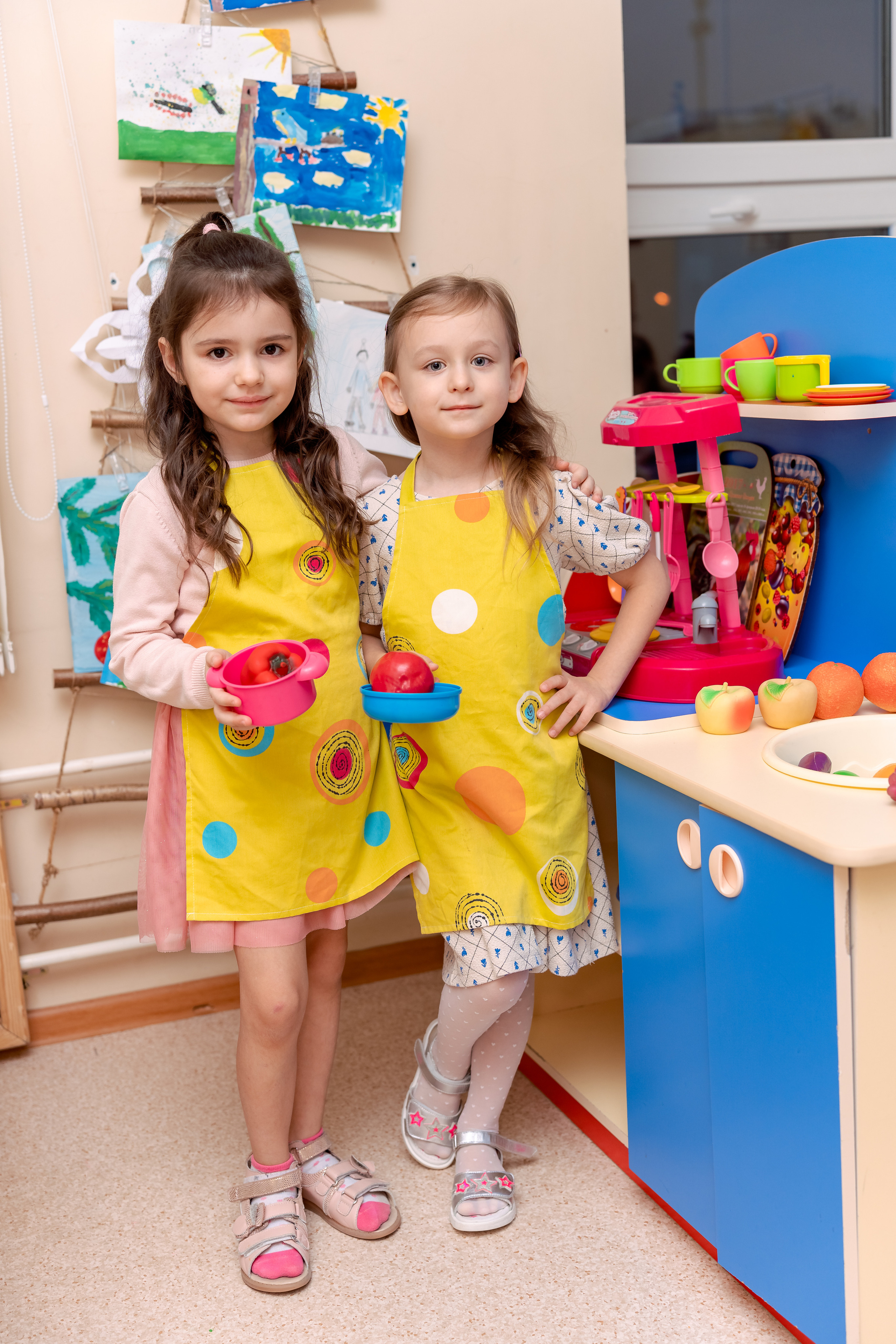 ДЕТСКИЙ САД. Фотокомпания «Алые паруса» выпускные альбомы Москва и МО