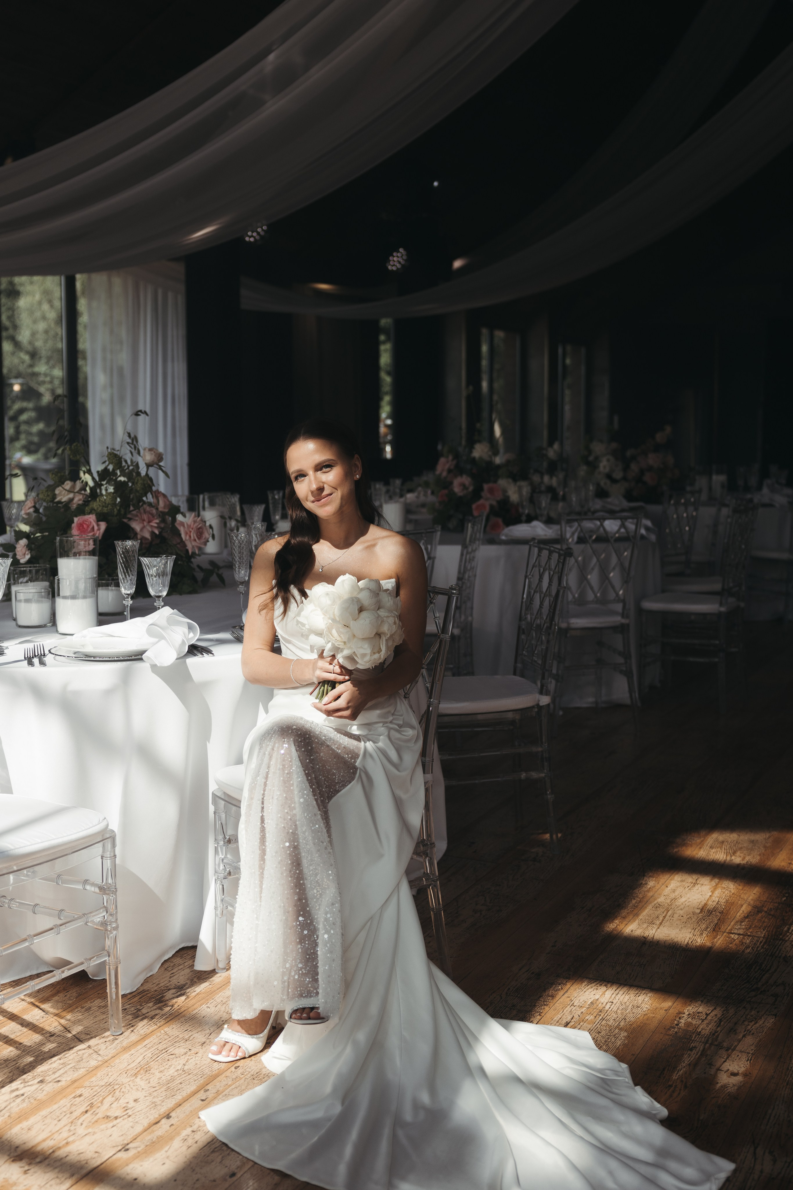 Свадебная съемка в Яхт-клубе SkyRiver, свадебная съемка в Яхт-клубе Скай Ривер. Свадебный фотограф Москва Анастасия Храмова